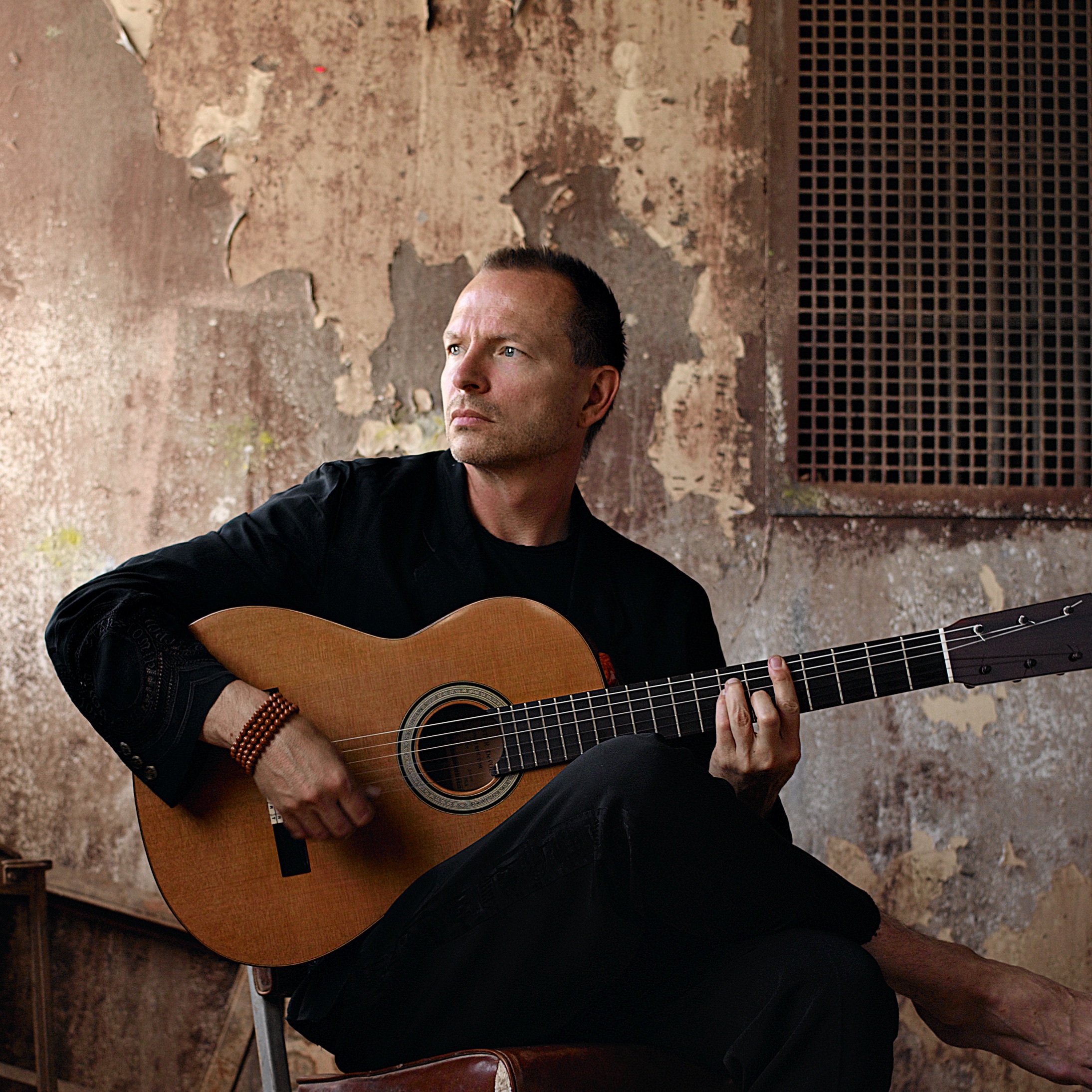 Ottmar Liebert portrait