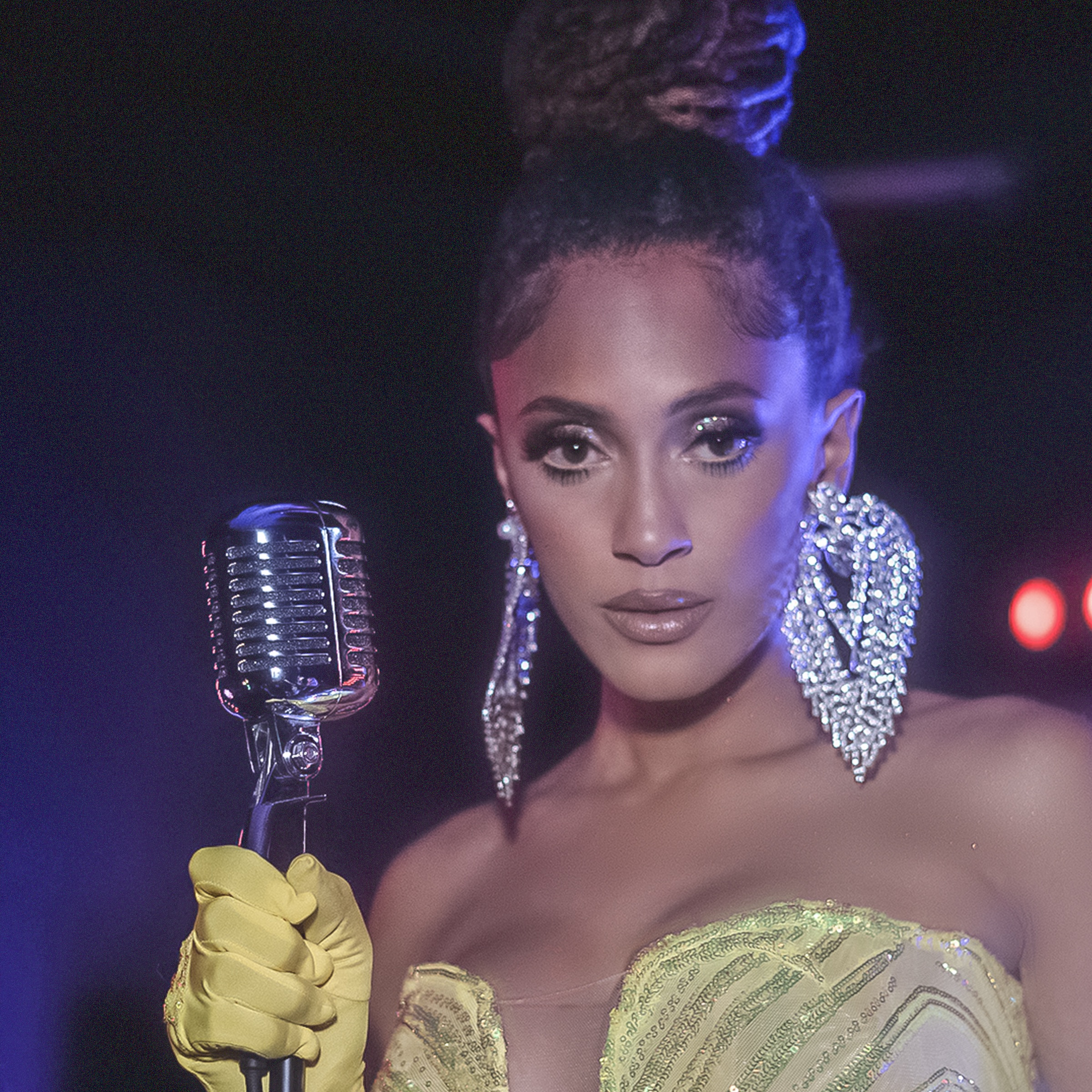 Phyllisia Ross Portrait