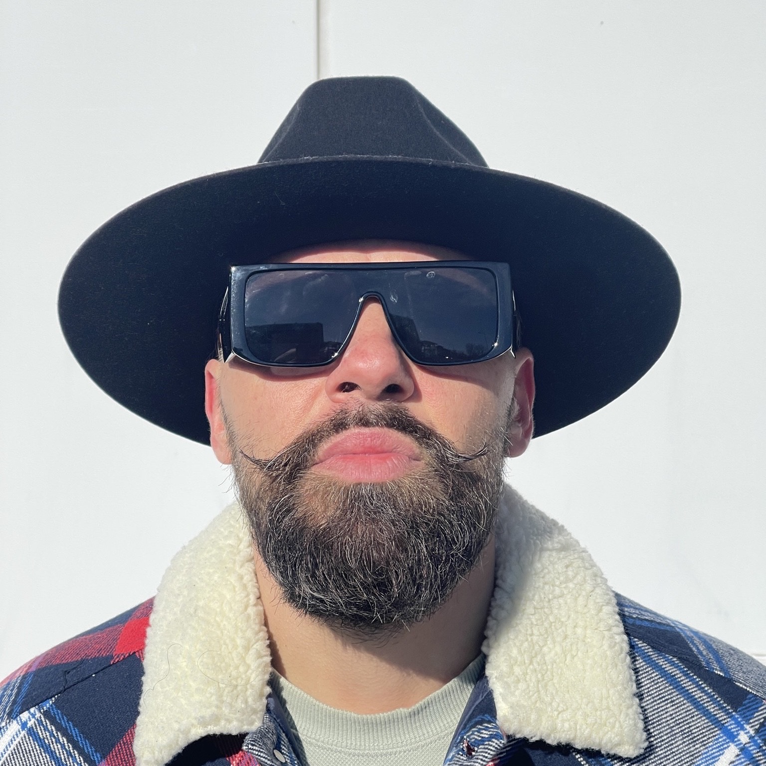 Donguralesko Portrait