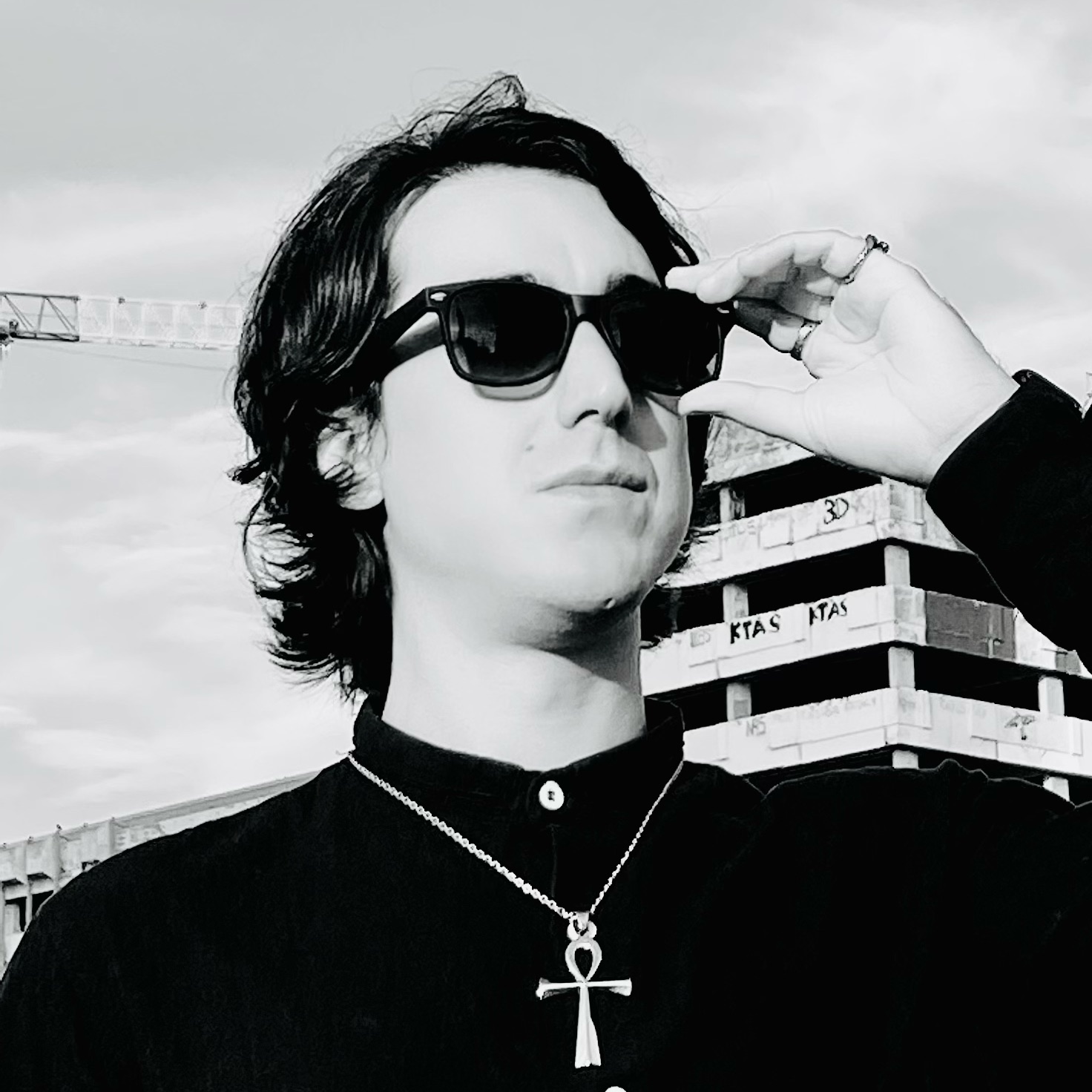 Deus Ex Lumina Portrait