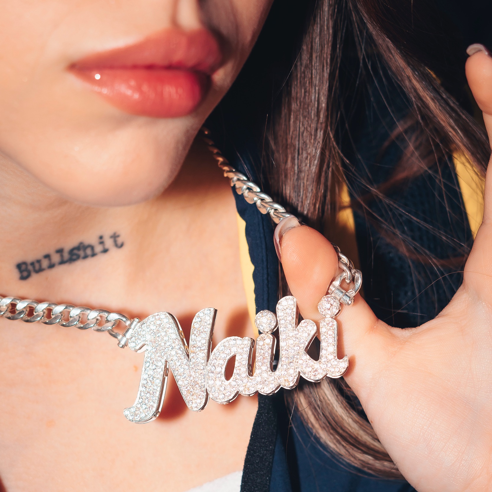 NICKI NICOLE Portrait