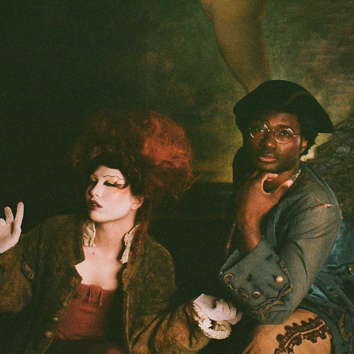 Haute & Freddy Portrait