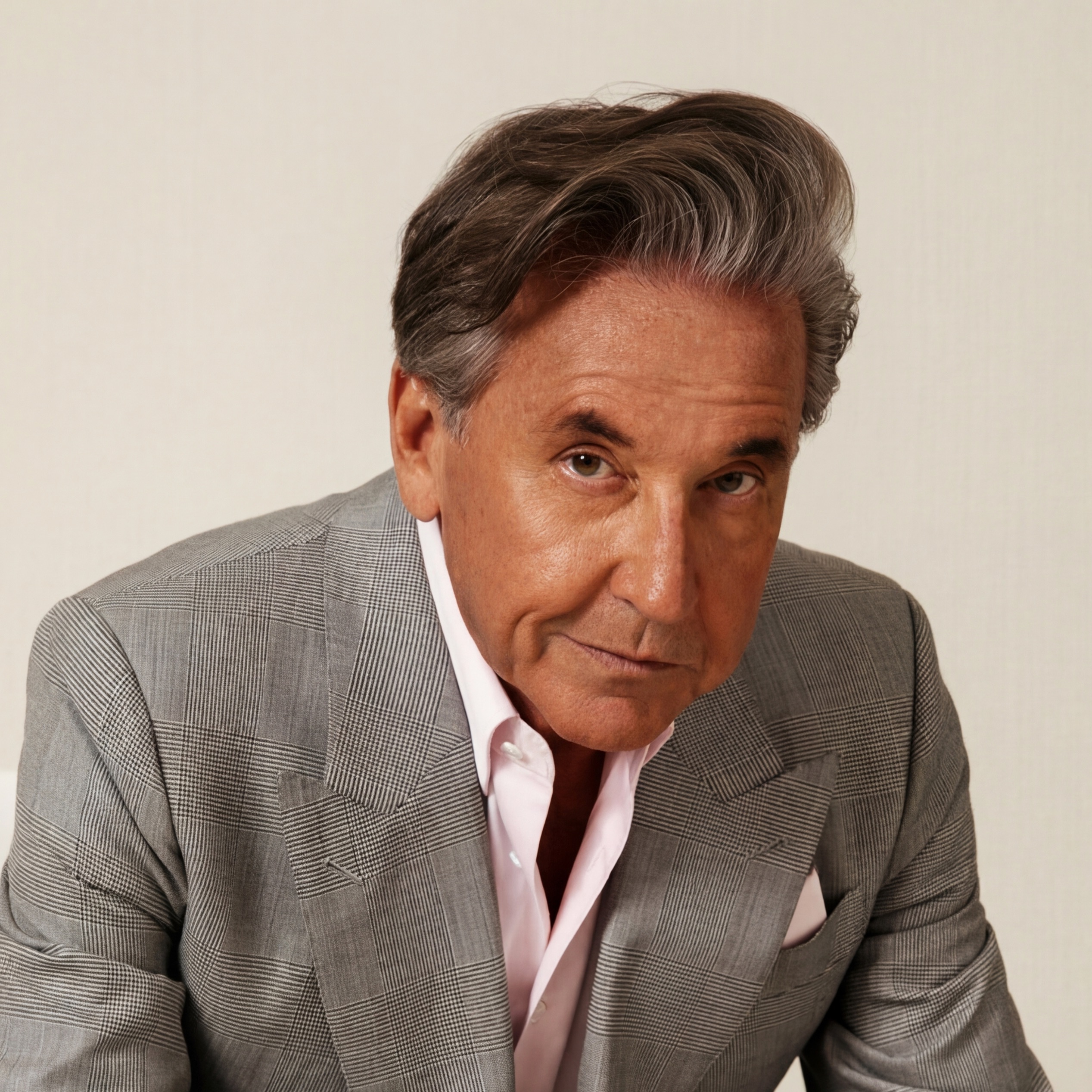 Ricardo Montaner portrait