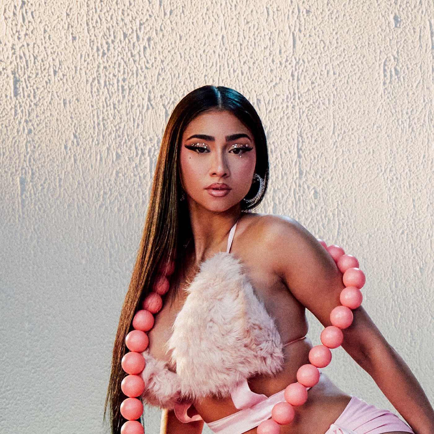 Paloma Mami portrait