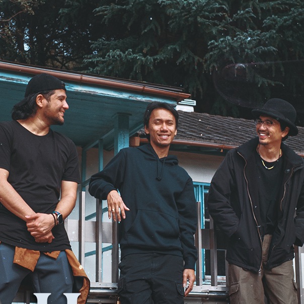 Sheila On 7 Portrait