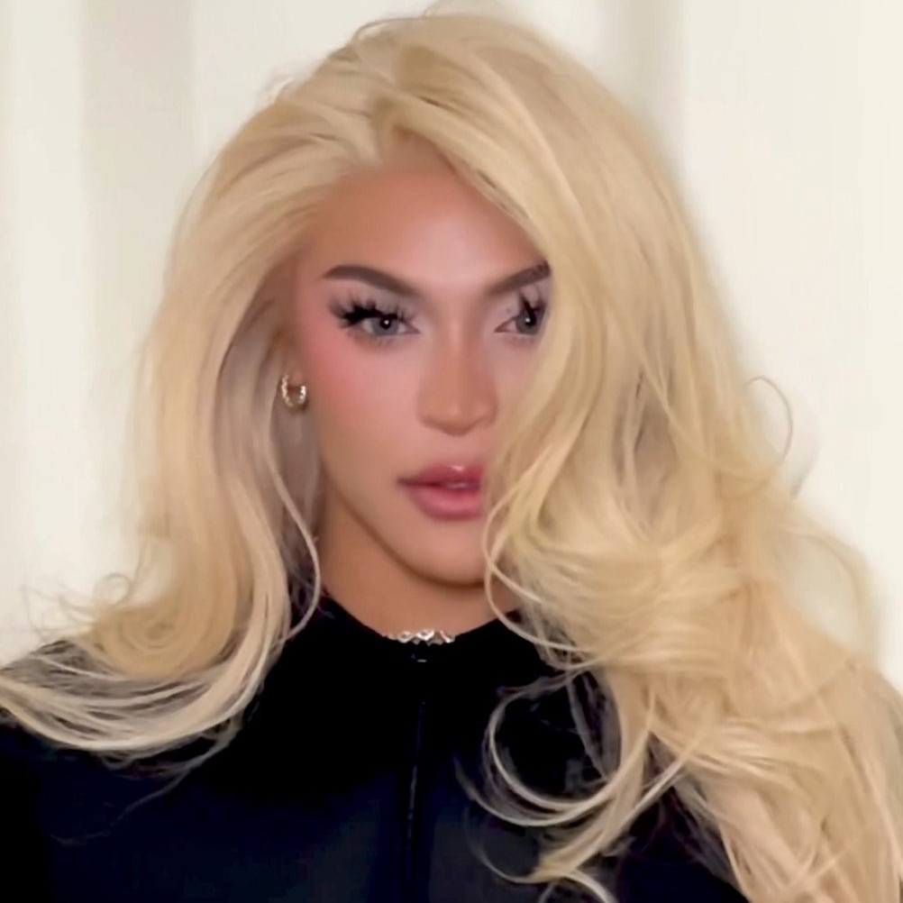 Pabllo Vittar portrait