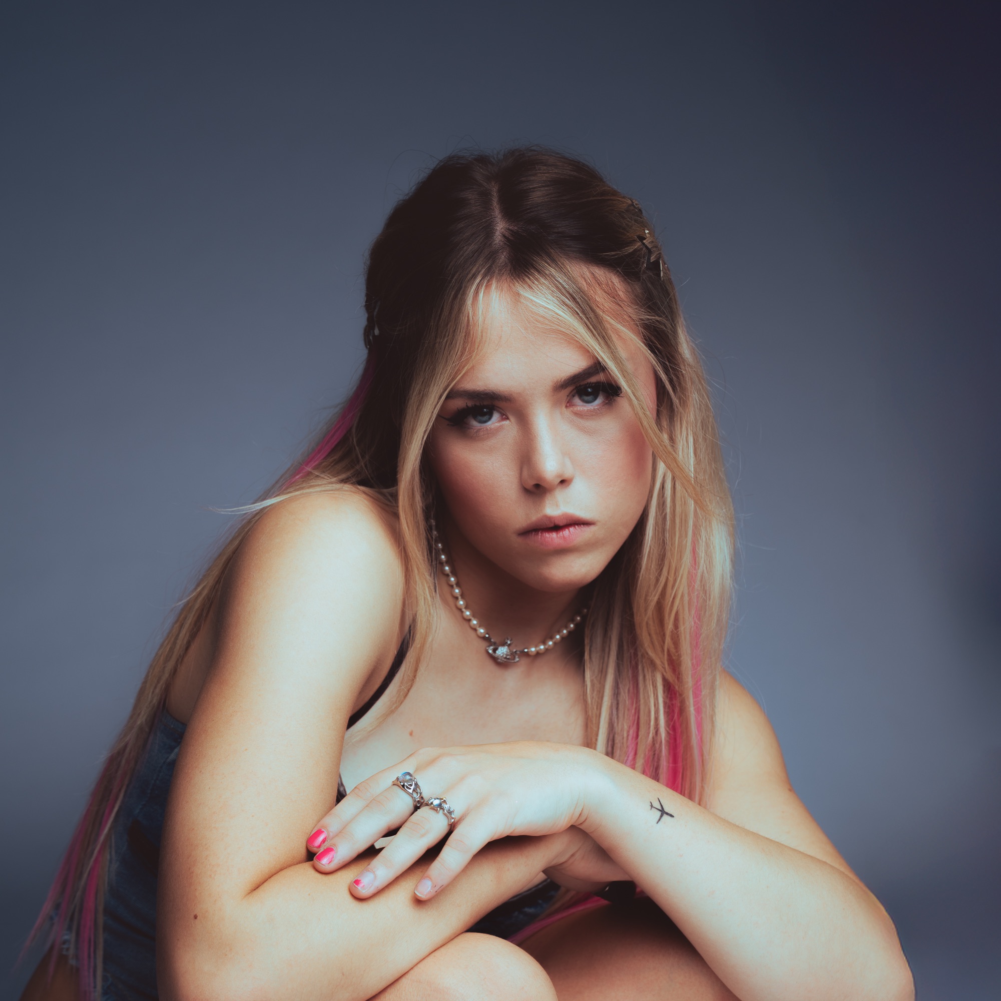 LAVINIA Portrait