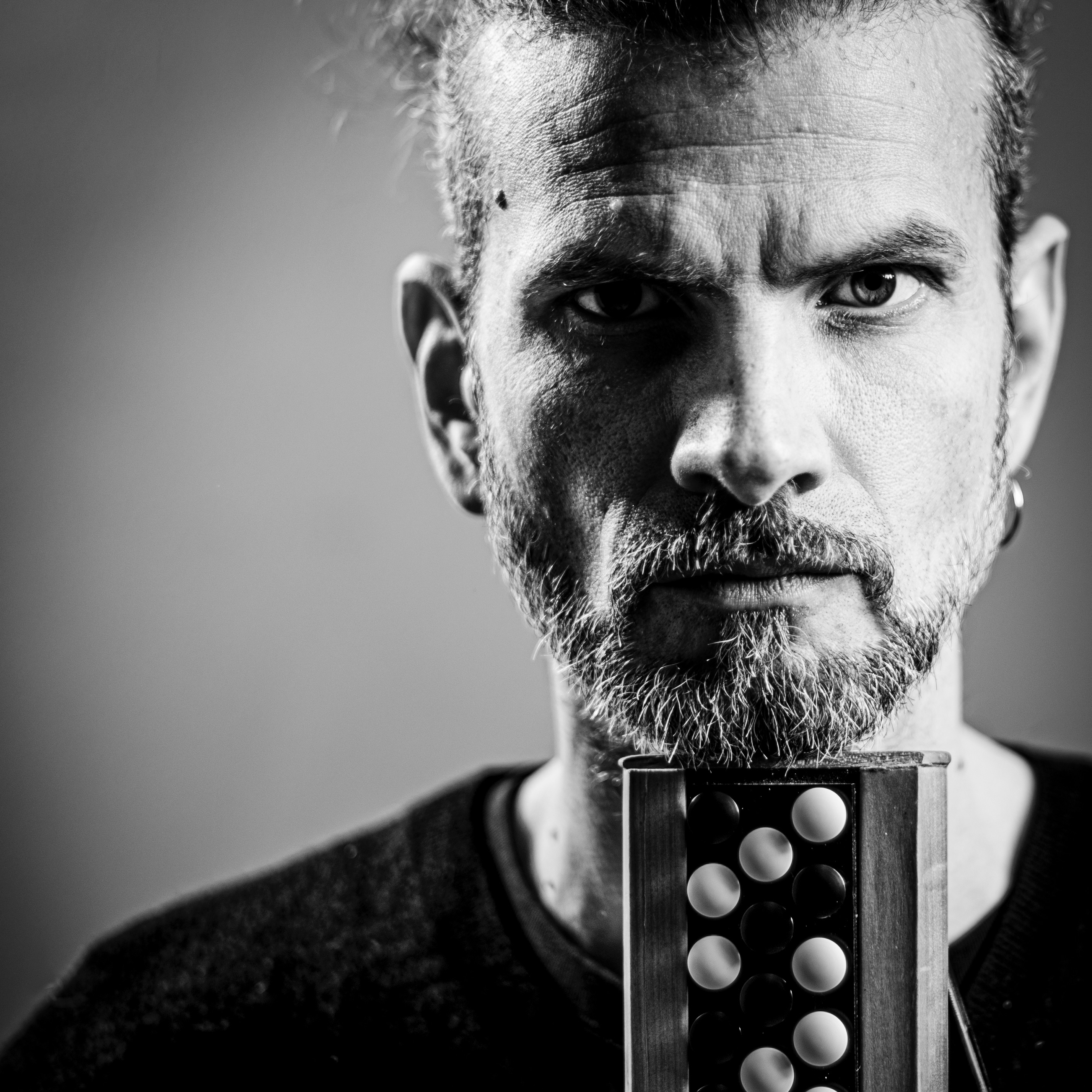 Vincent Peirani Portrait