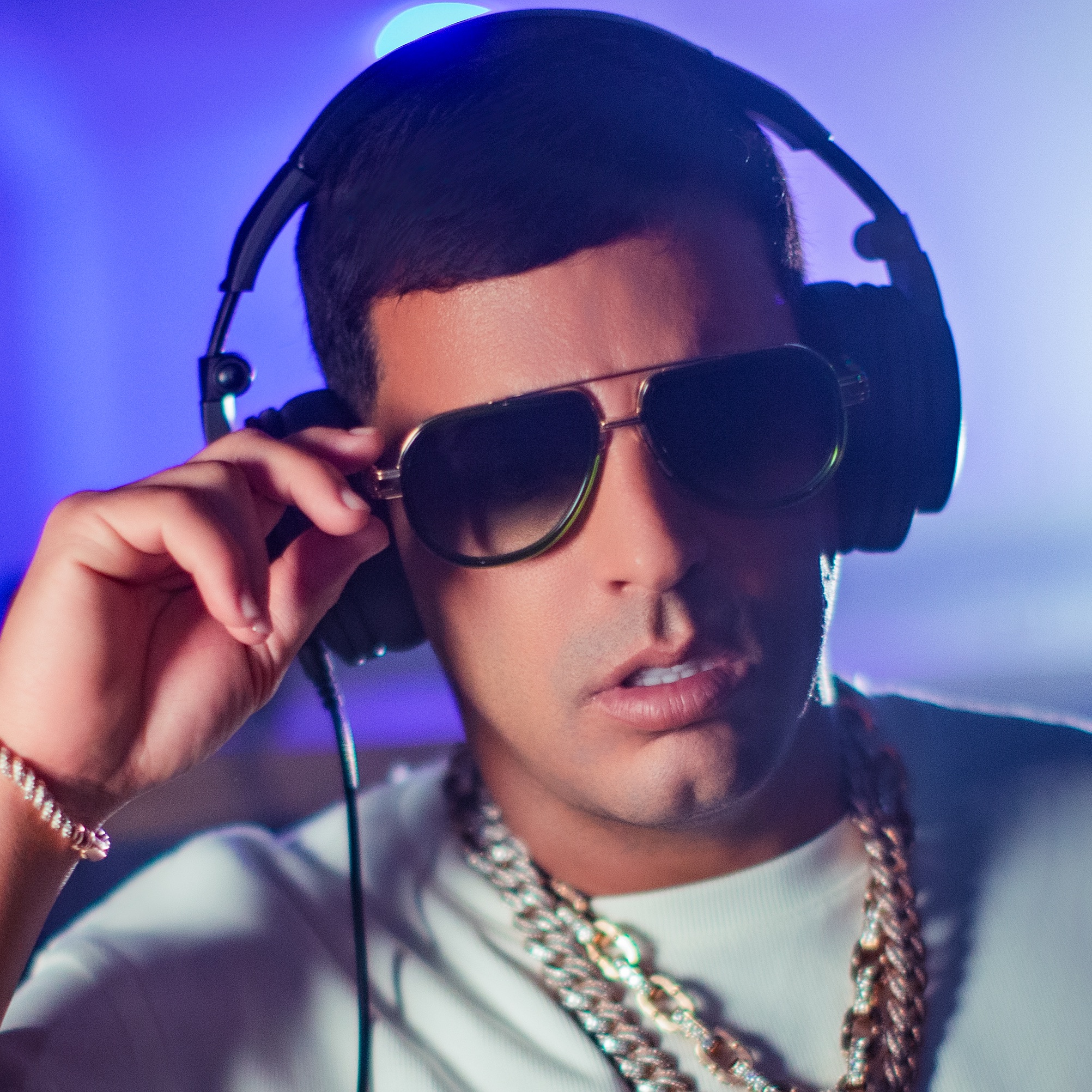 Tito El Bambino Portrait