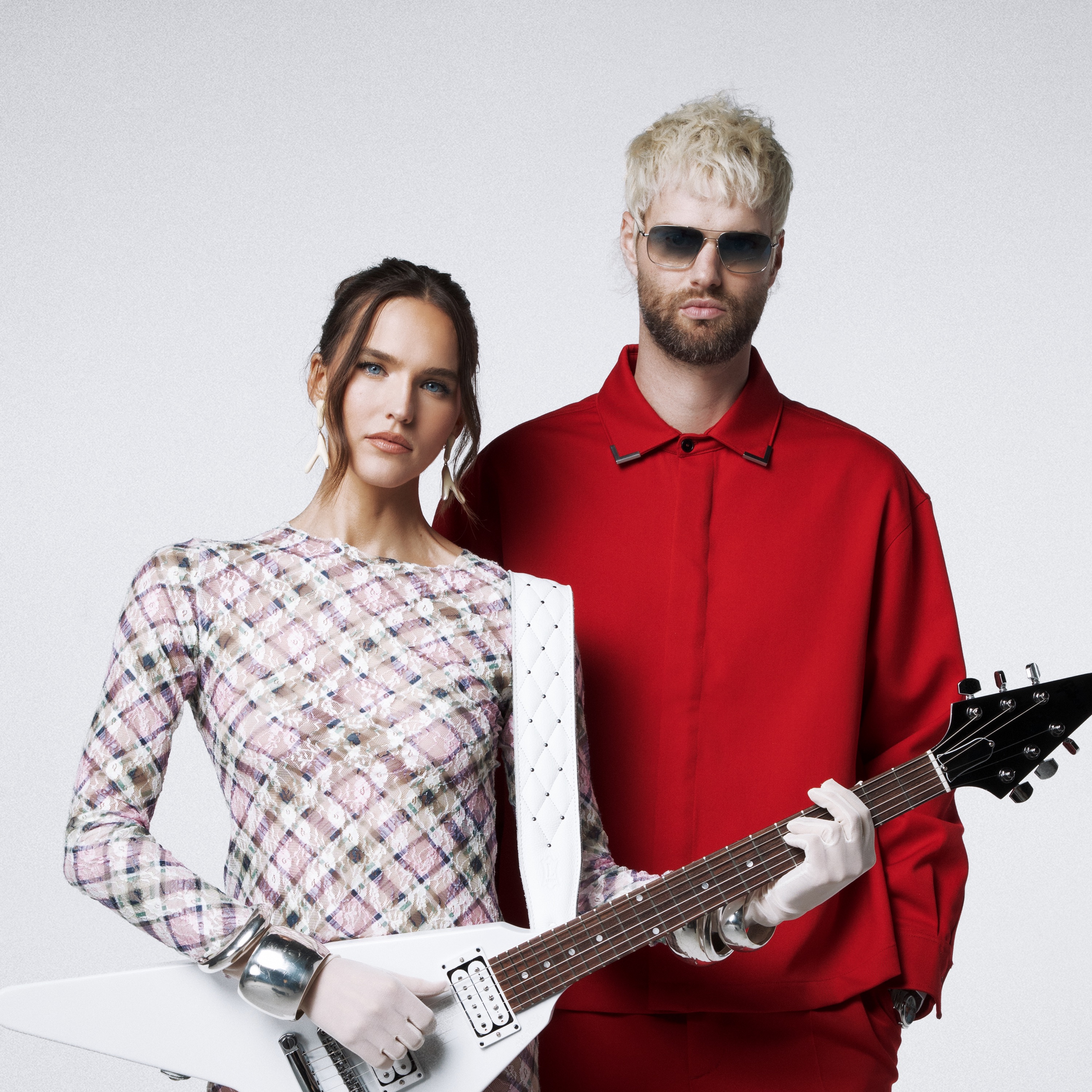 SOFI TUKKER Portrait