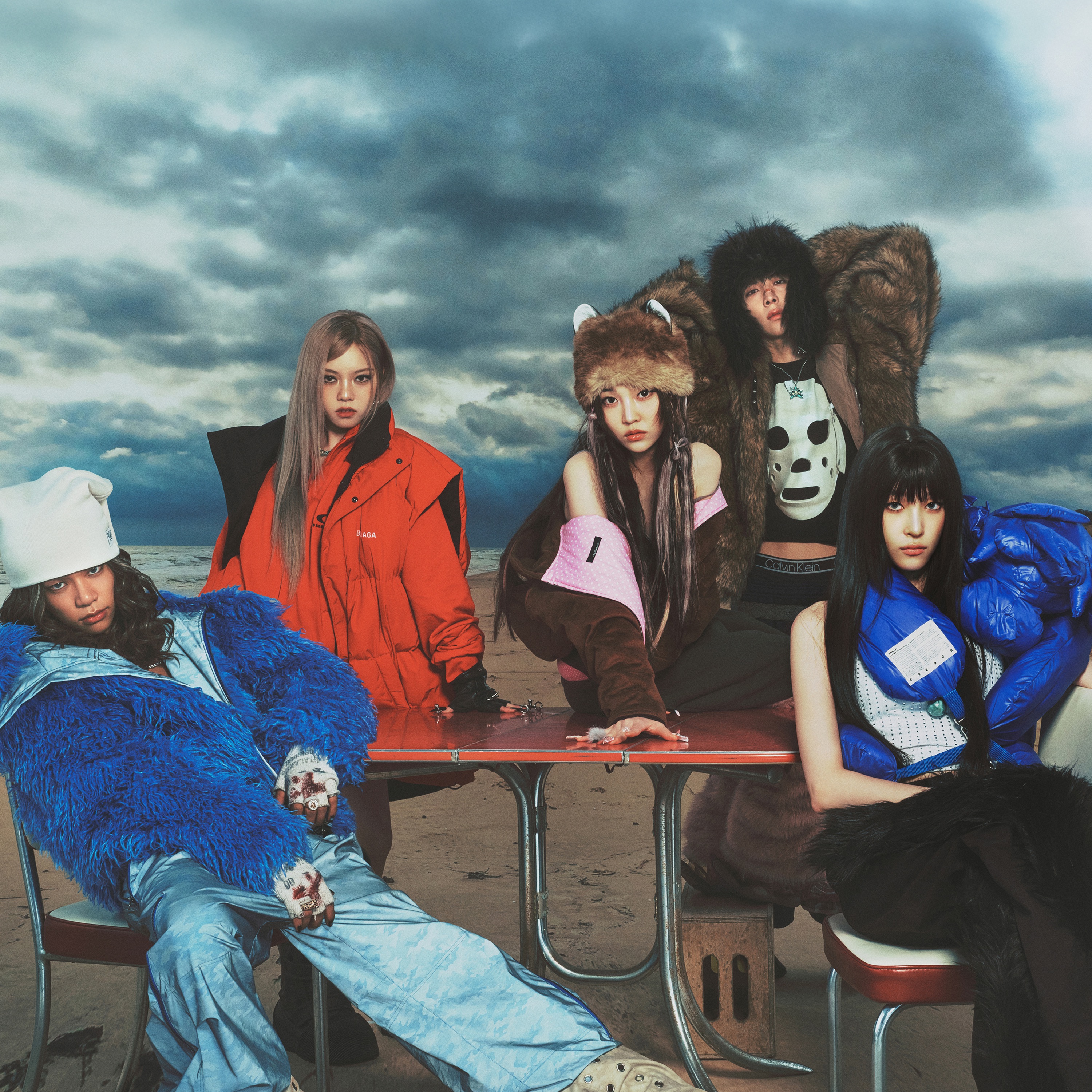 ALLDAY PROJECT Portrait