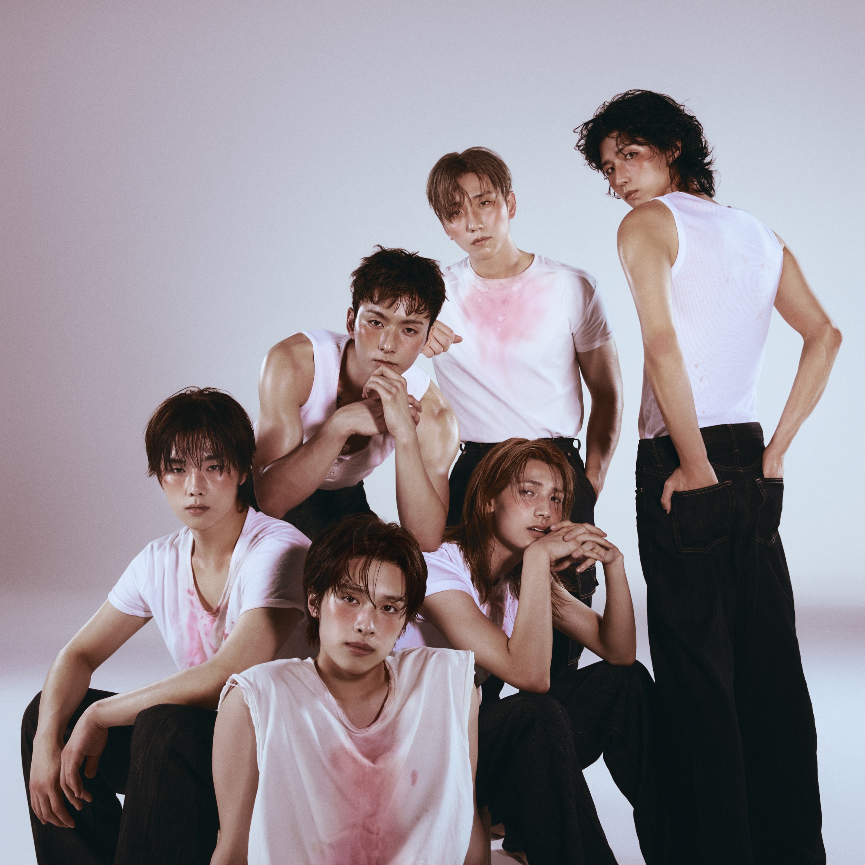 Xdinary Heroes Portrait