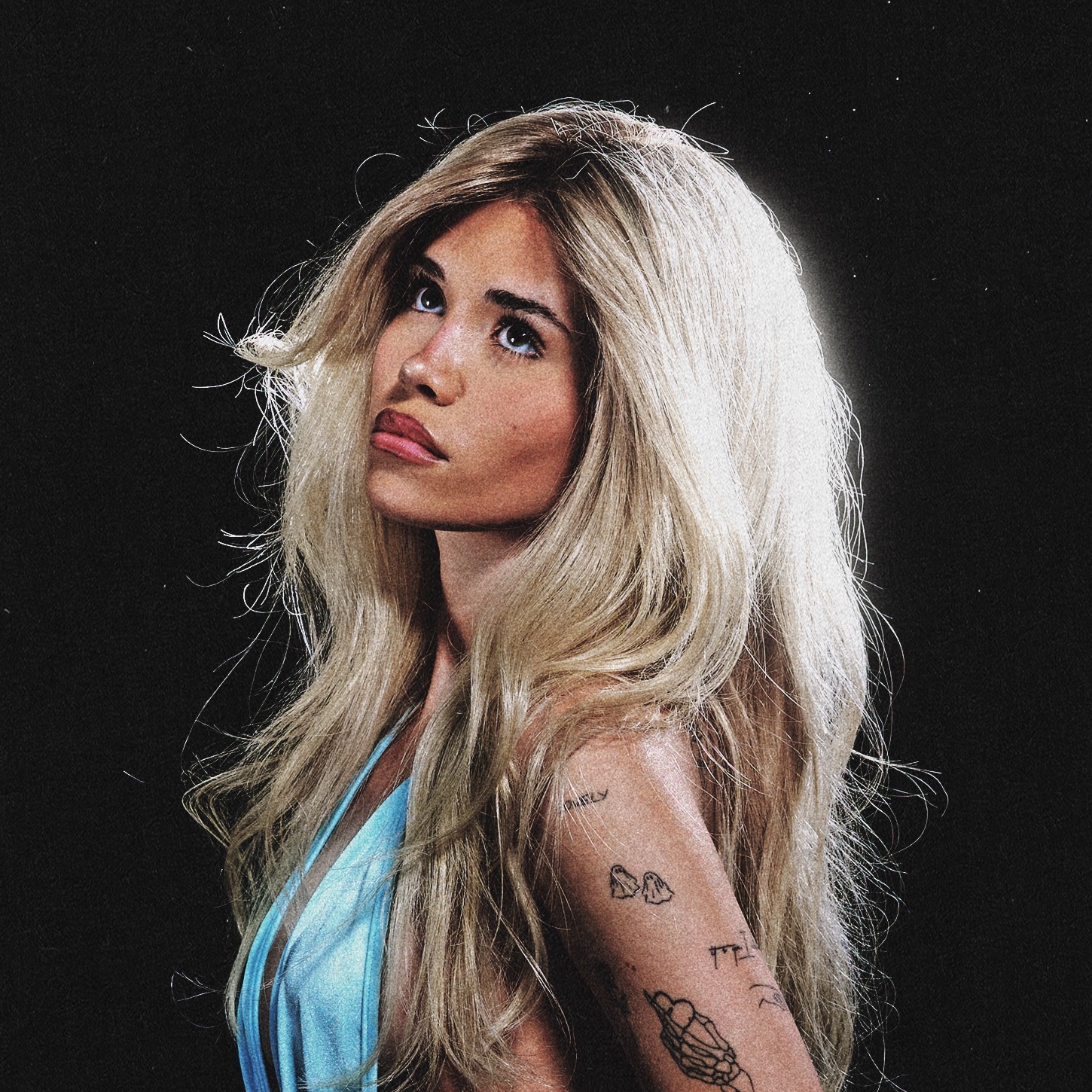 Nessa Barrett Portrait