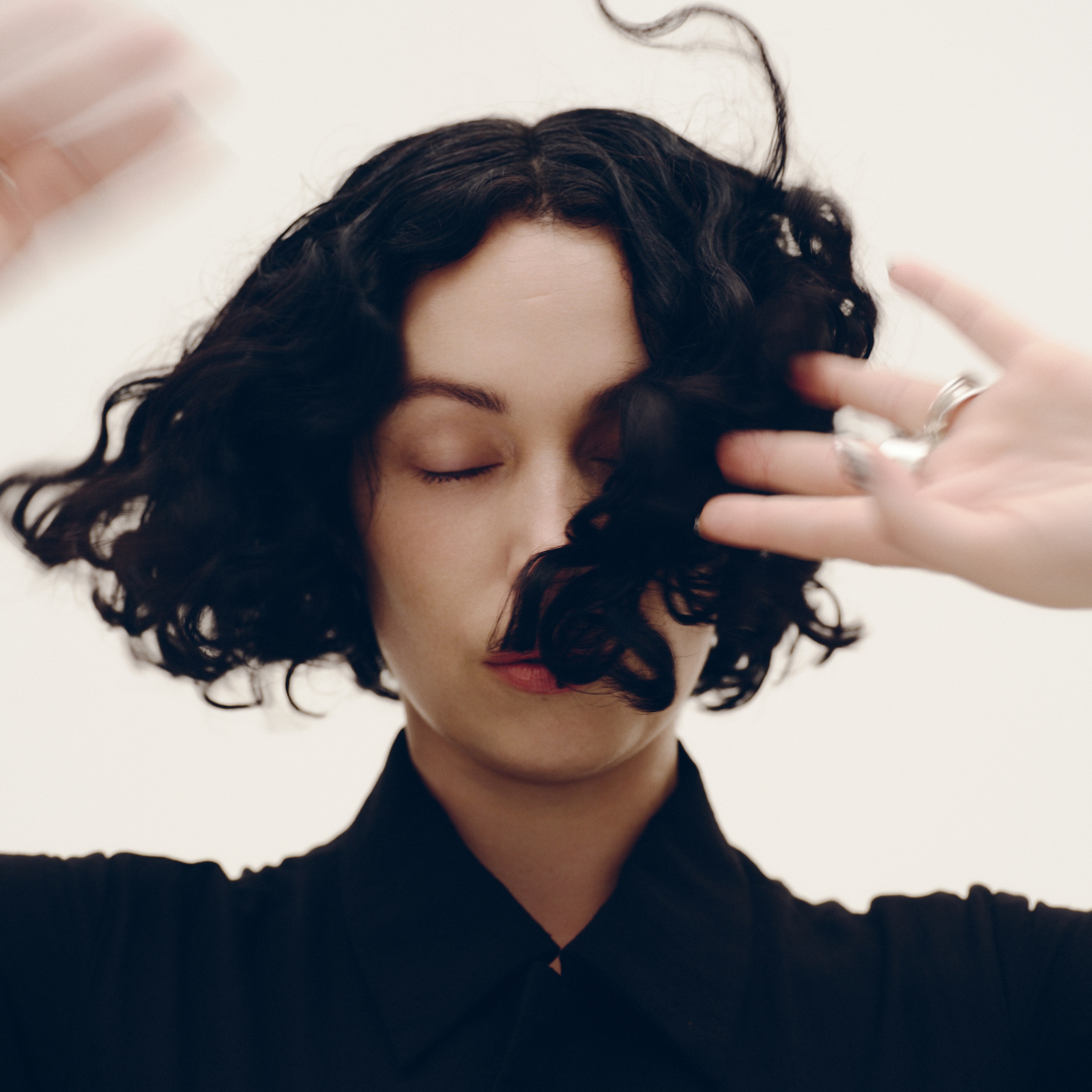 Kelly Lee Owens Portrait