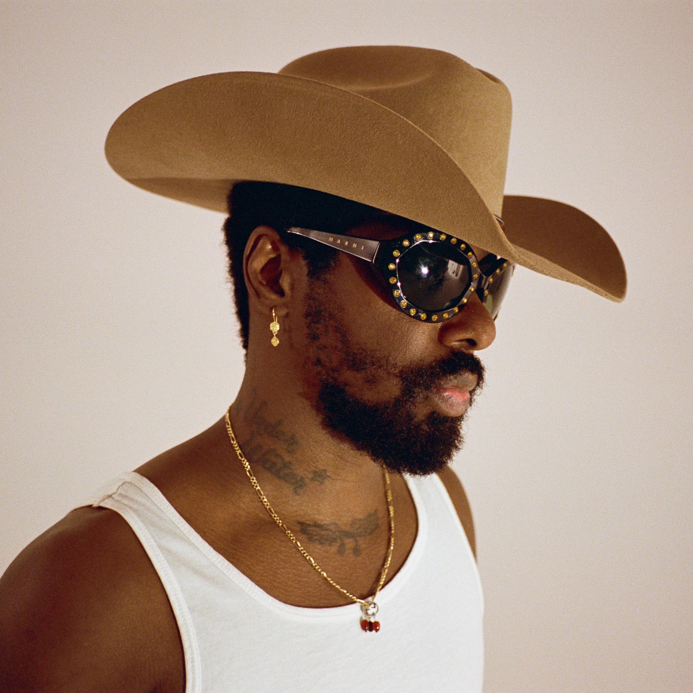 Curtis Harding Portrait