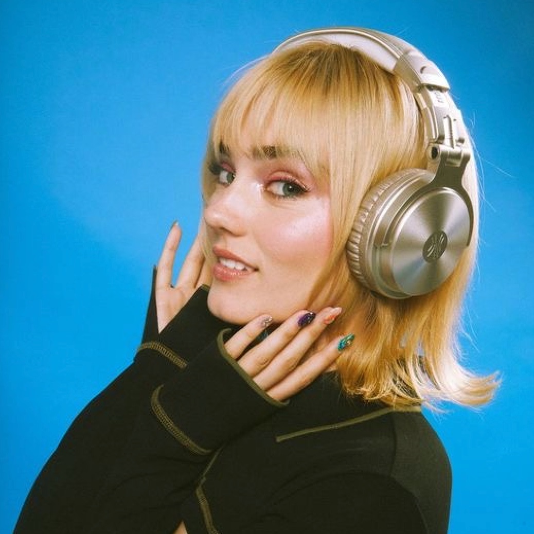 Meg Donnelly portrait