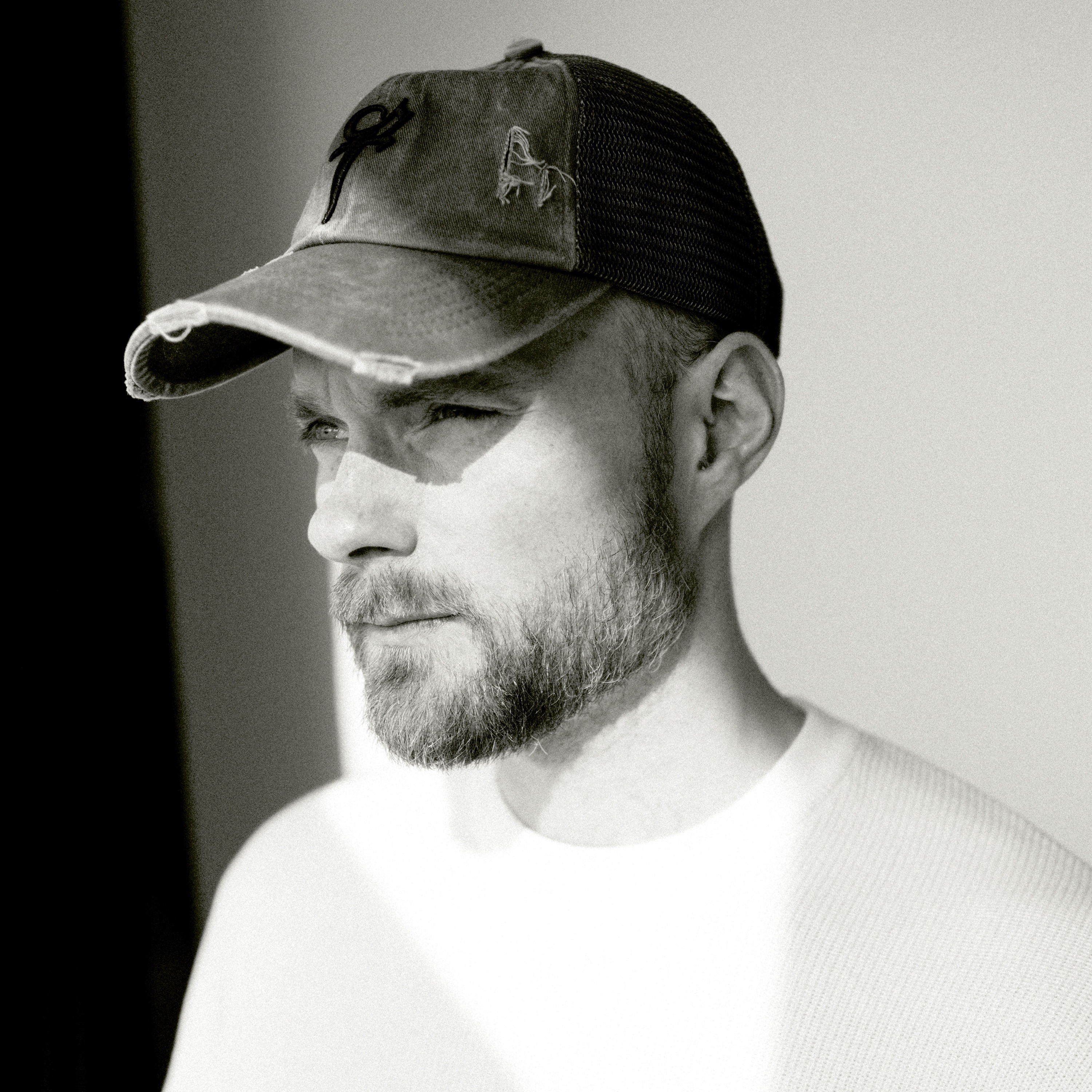 Ásgeir portrait