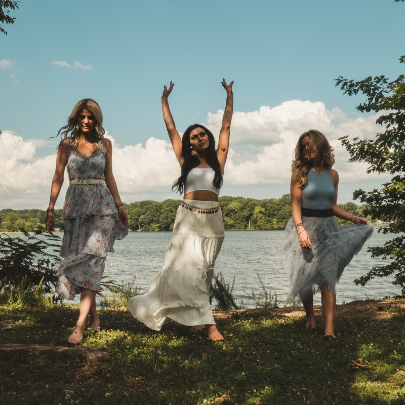 Runaway June Portrait