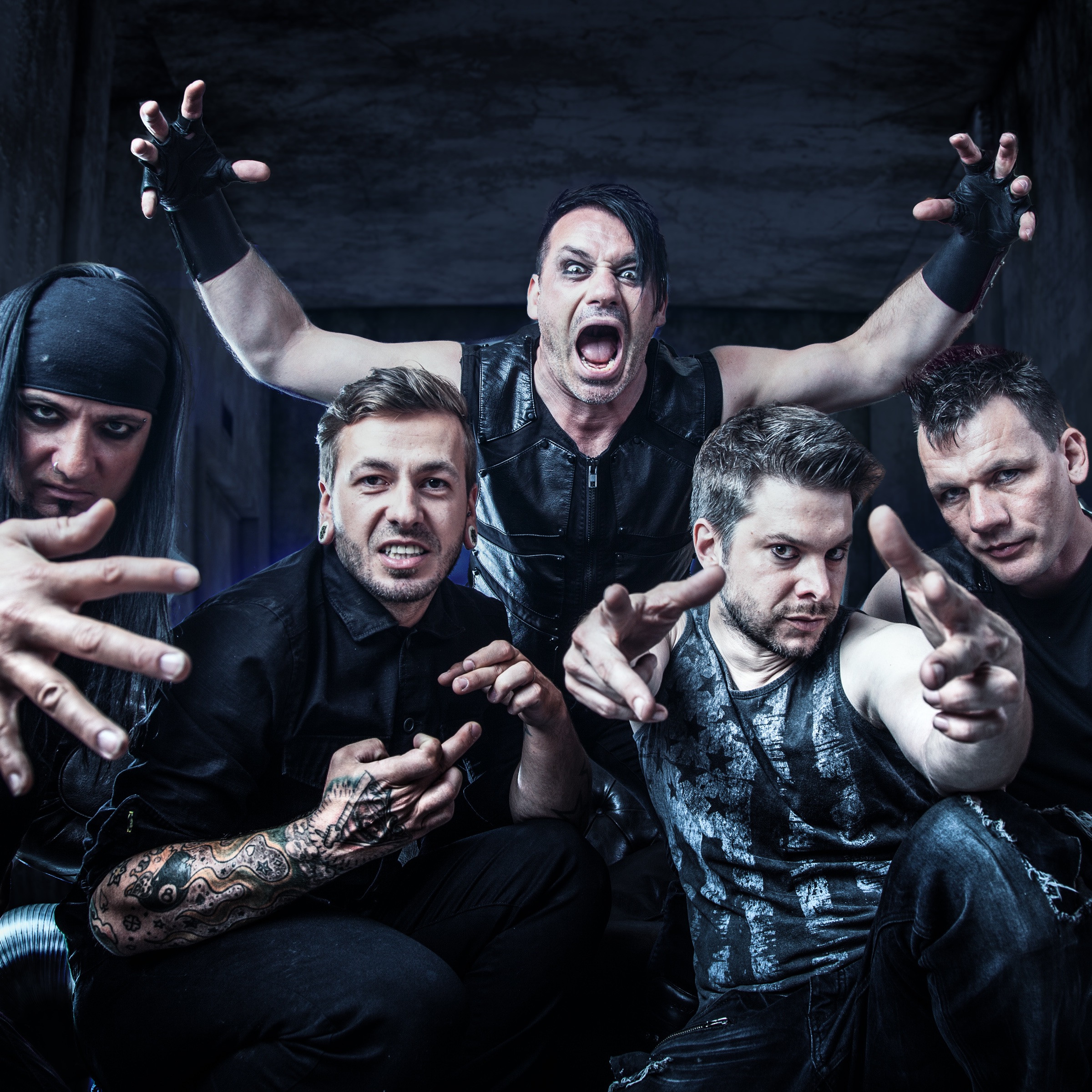 Heldmaschine Portrait