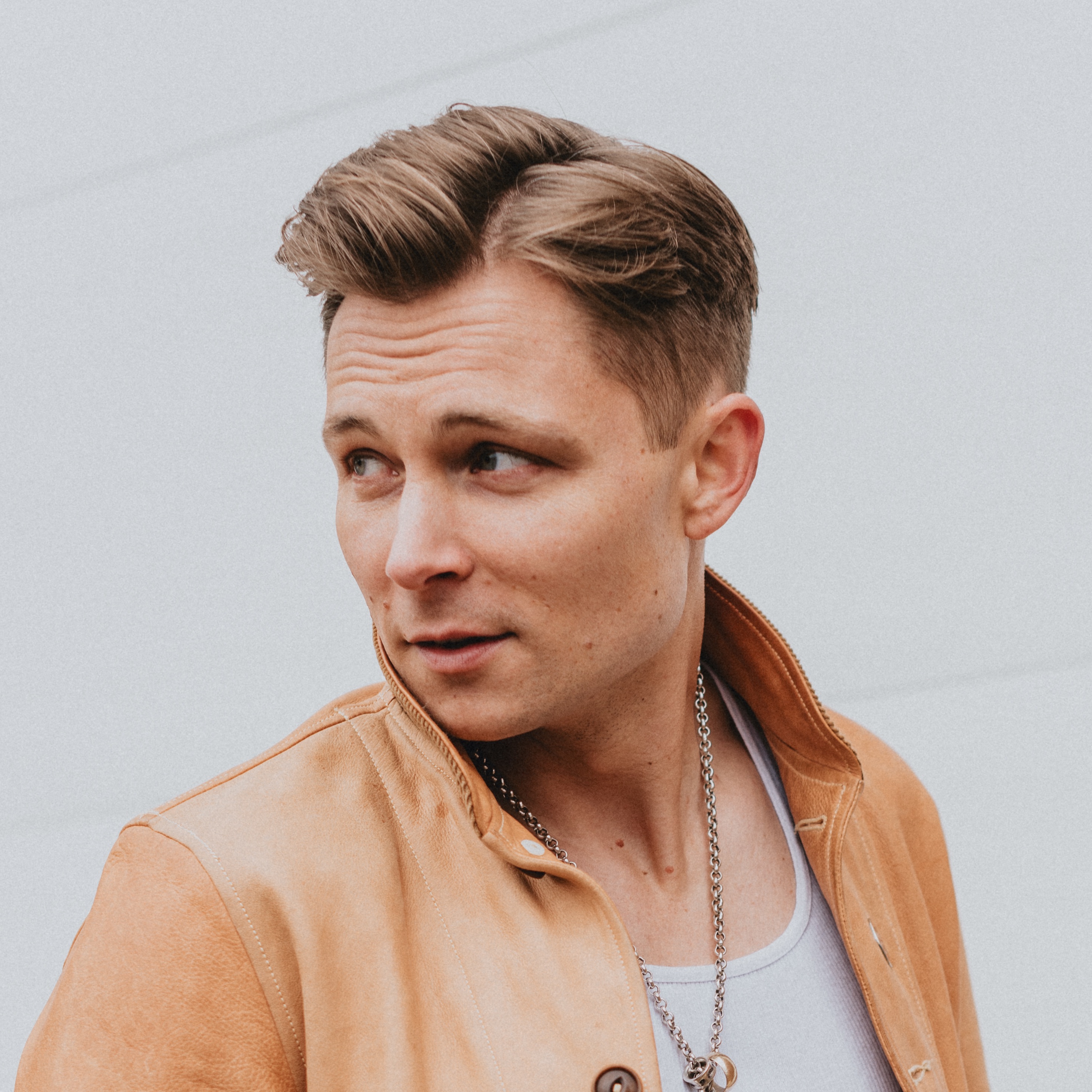 Frankie Ballard Portrait