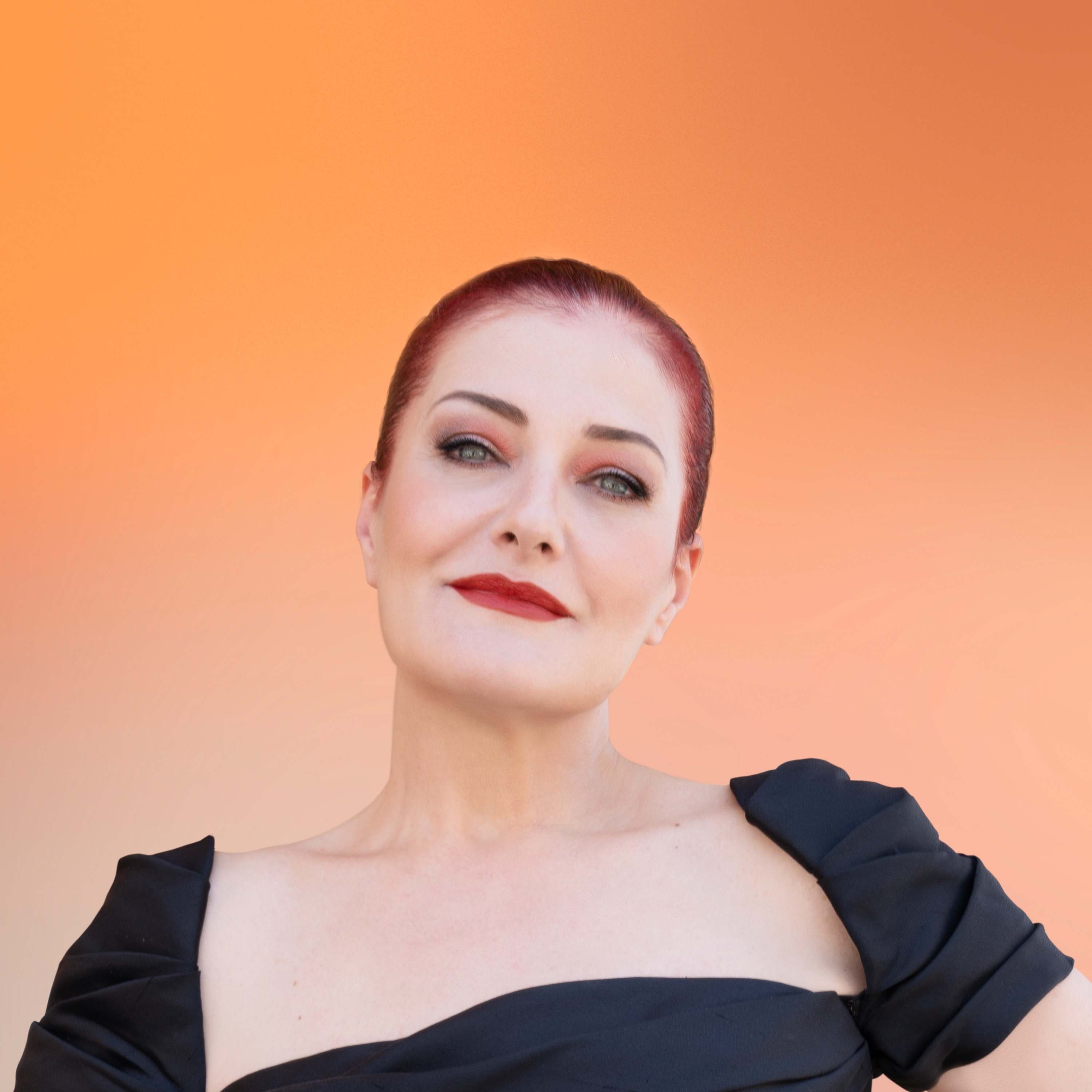 Candan Erçetin Portrait