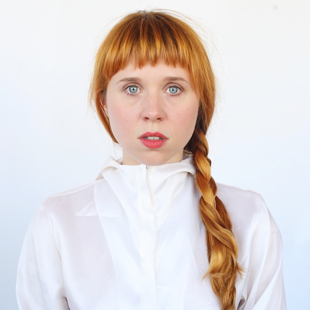 Holly Herndon Portrait