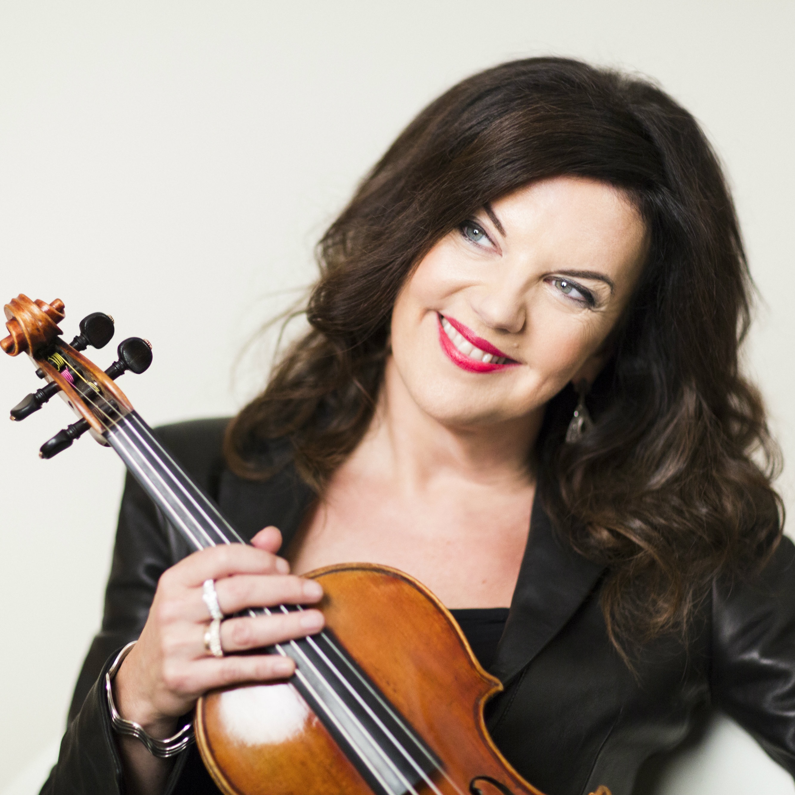 Tasmin Little Portrait