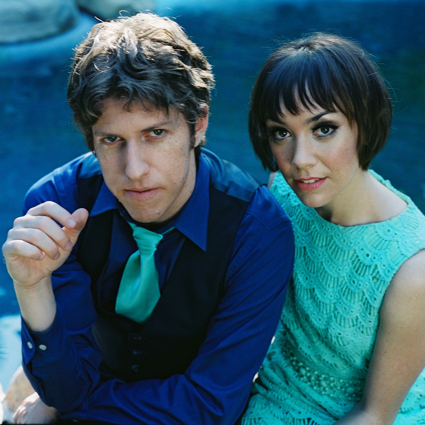 The Bird and the Bee Portrait