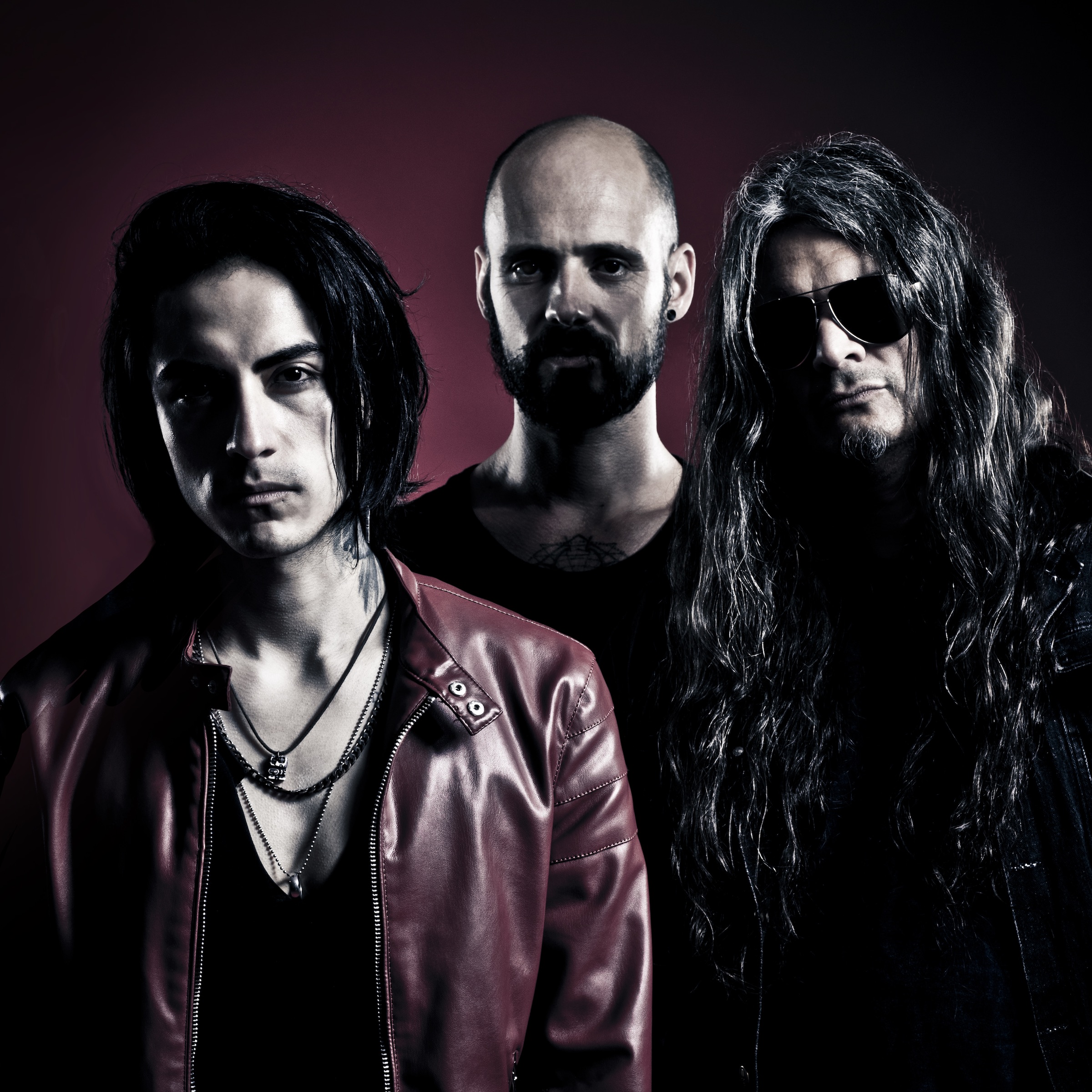 Lacrimas Profundere Portrait