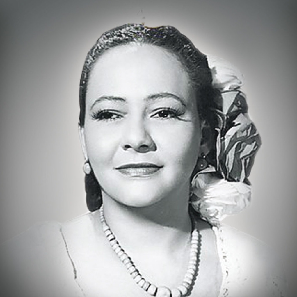 Toña la Negra Portrait