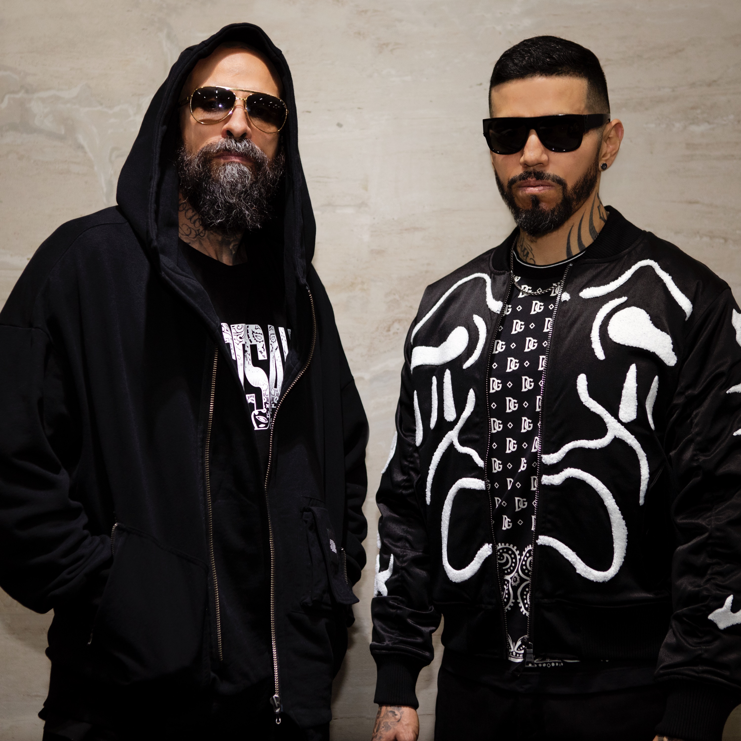 Cartel de Santa Portrait