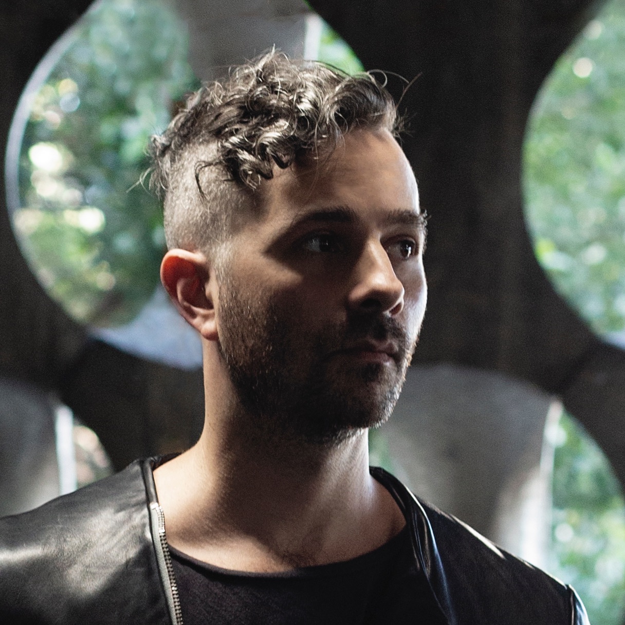 Telefon Tel Aviv Portrait