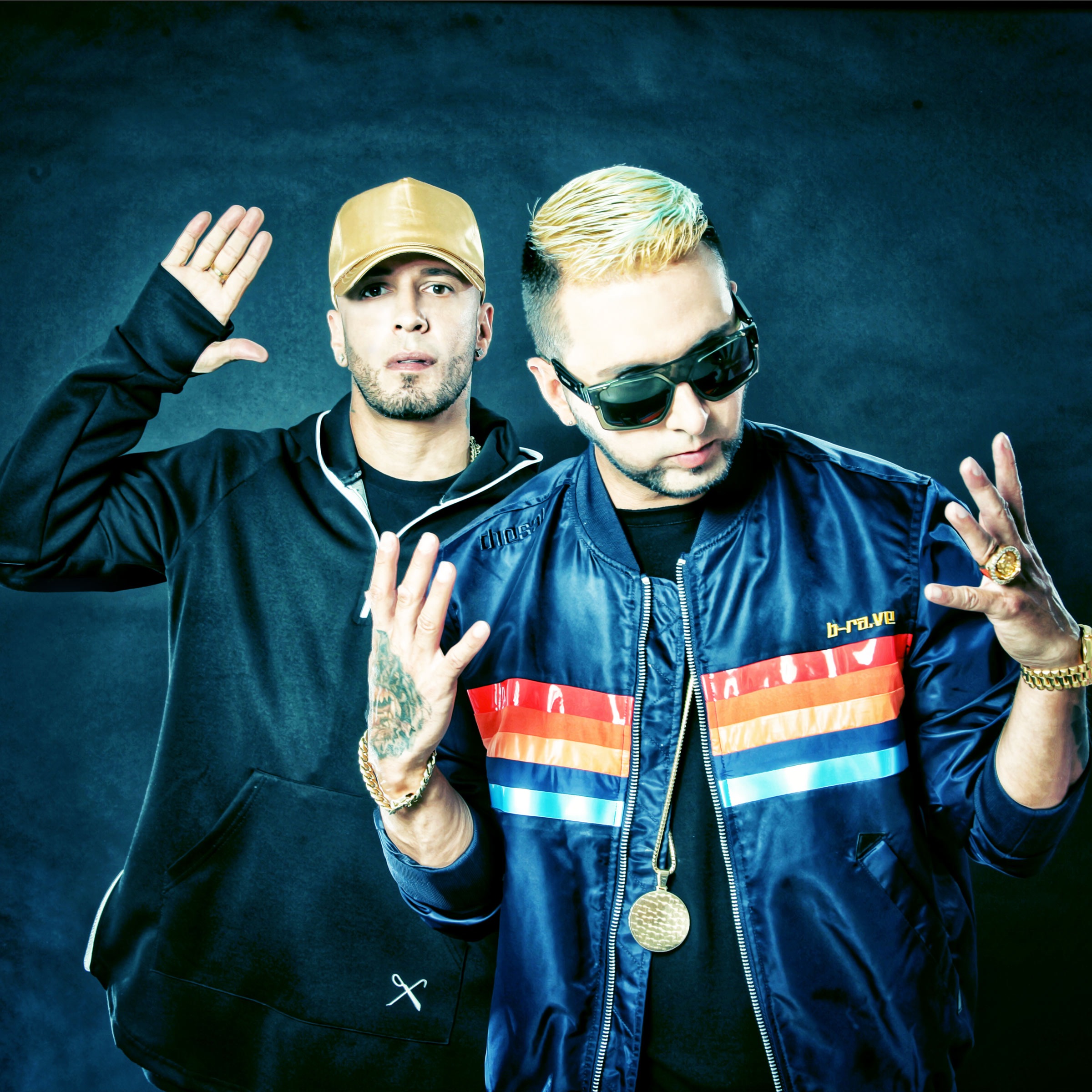 Alexis y Fido portrait