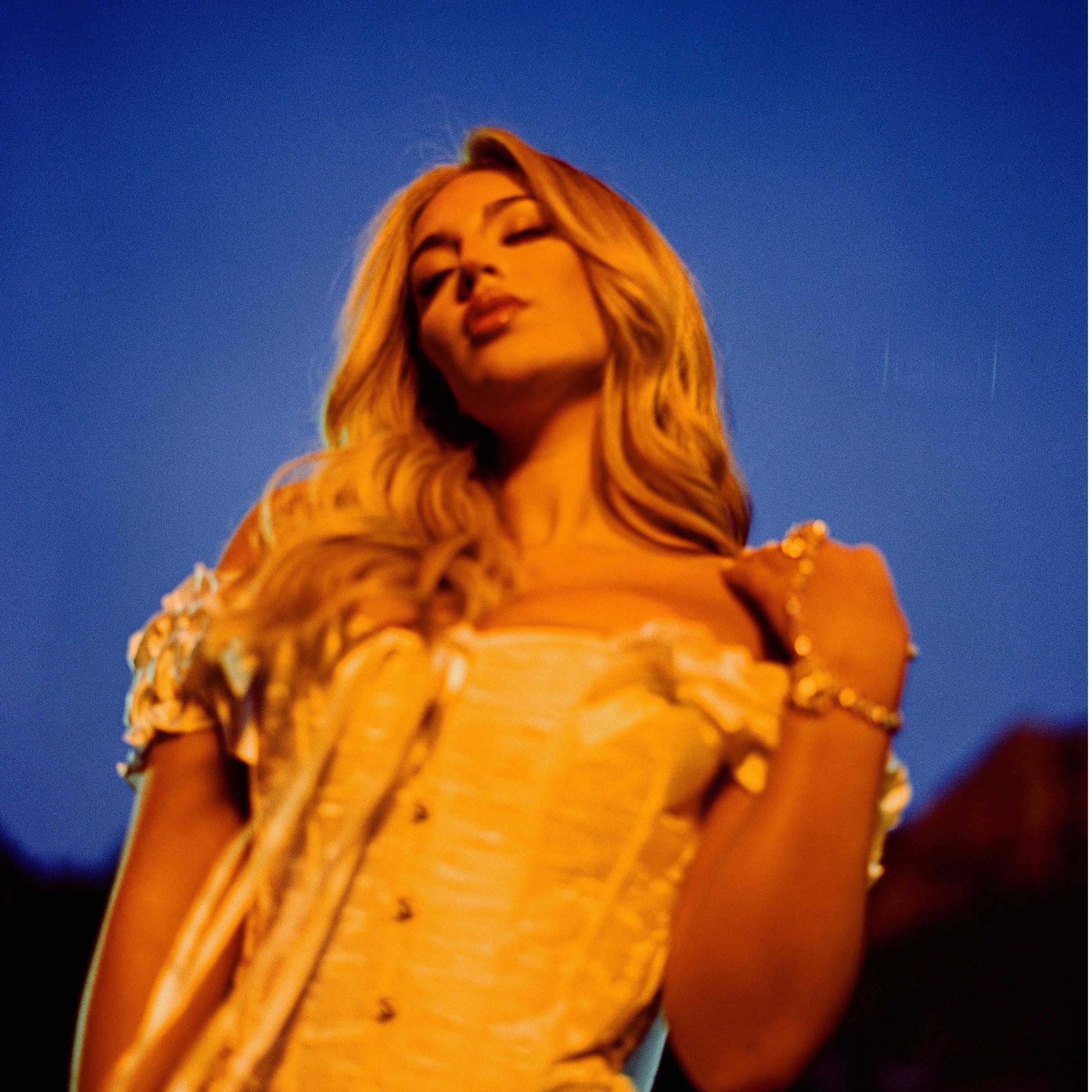 Alina Baraz Portrait