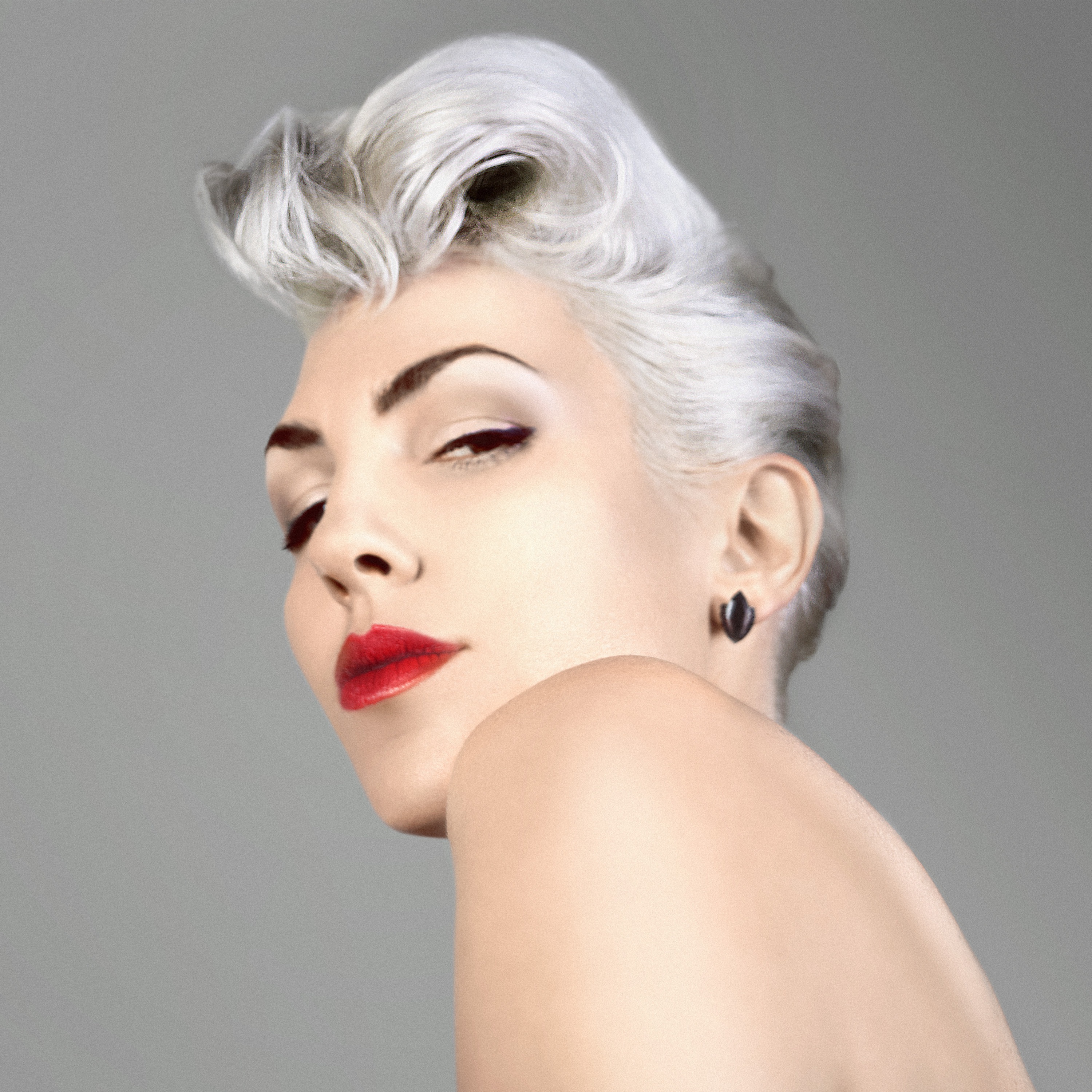 Karen Souza Portrait