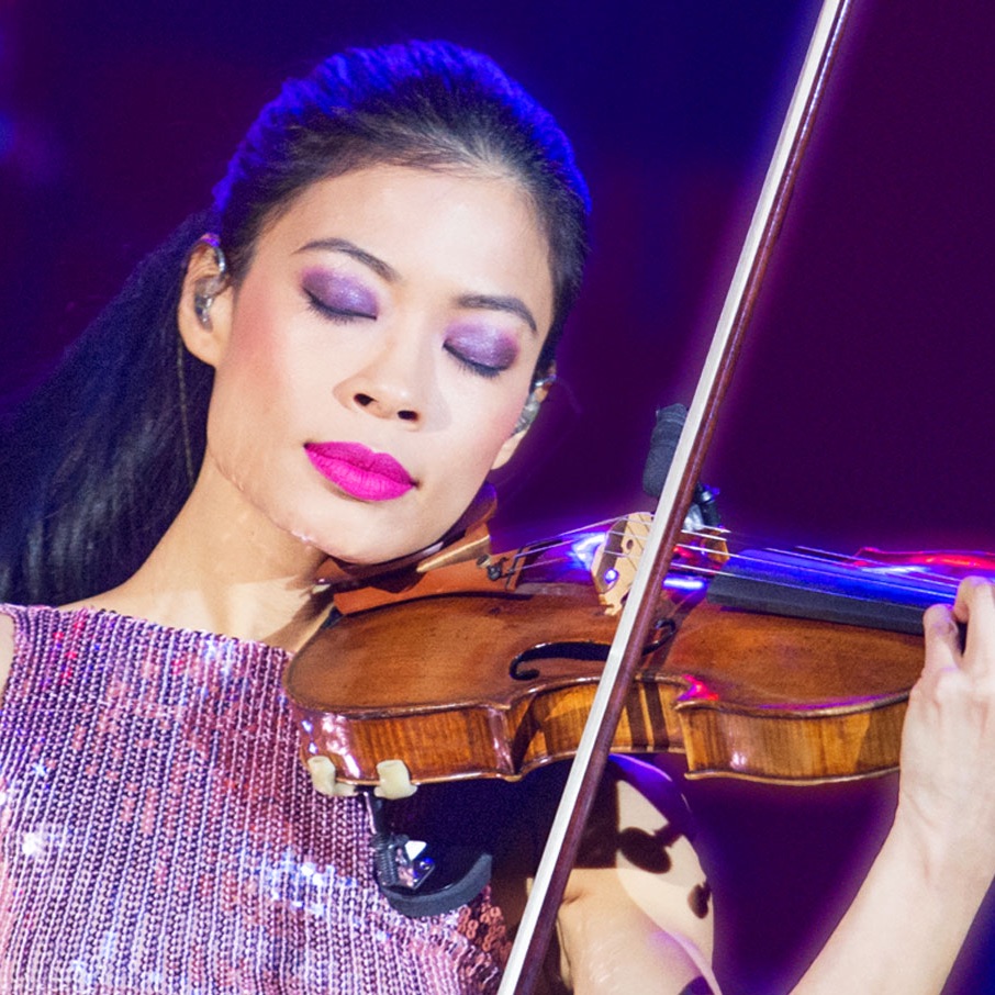 Vanessa-Mae Portrait