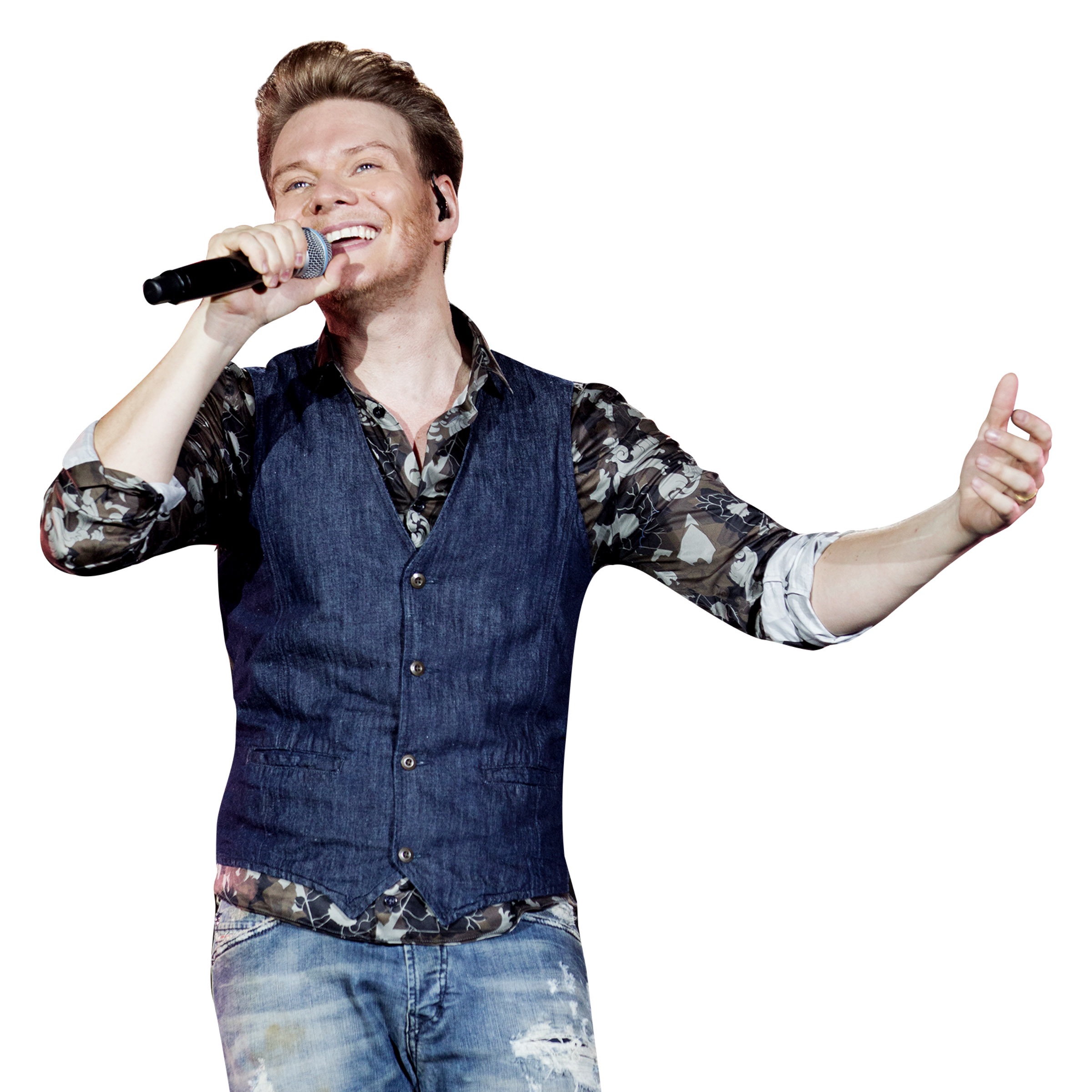 Michel Teló Portrait