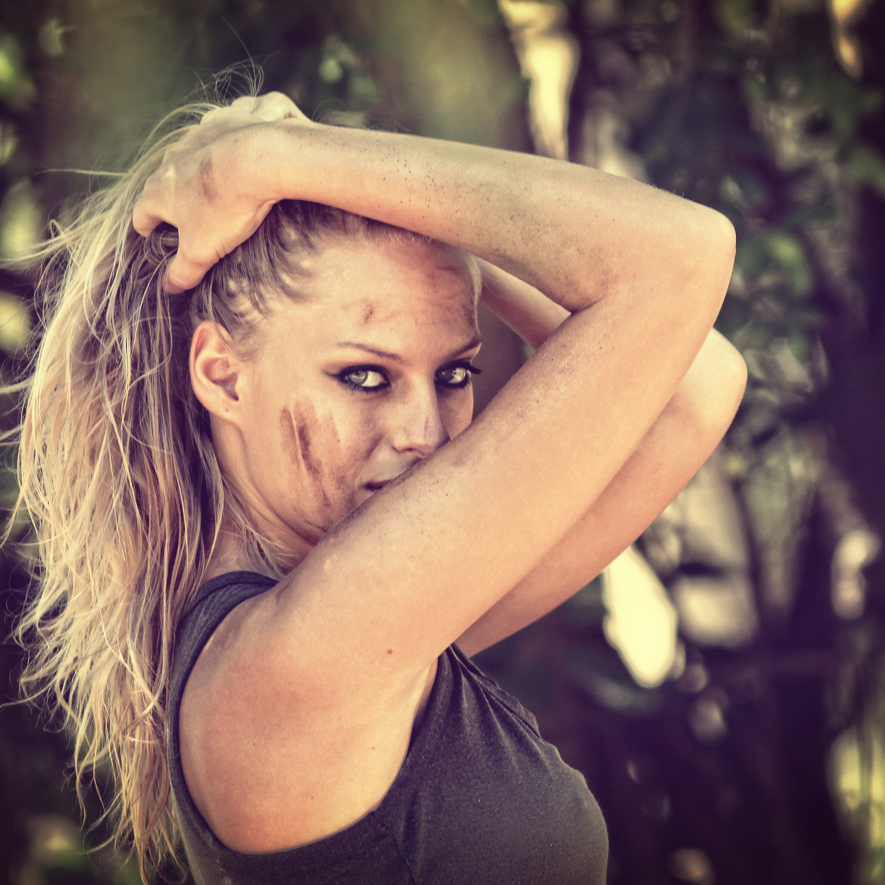 Nora En Pure Portrait