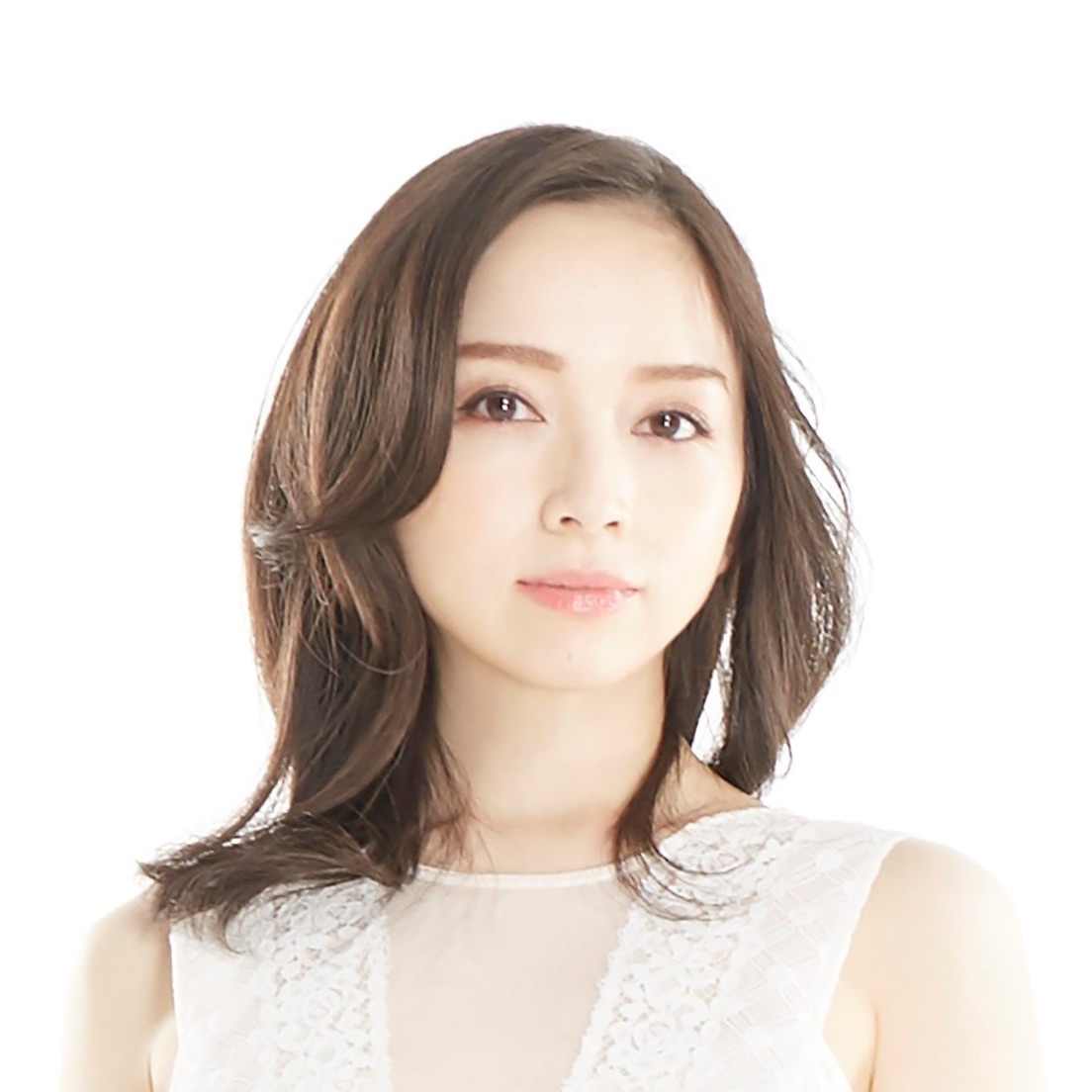 Emiri Miyamoto Portrait