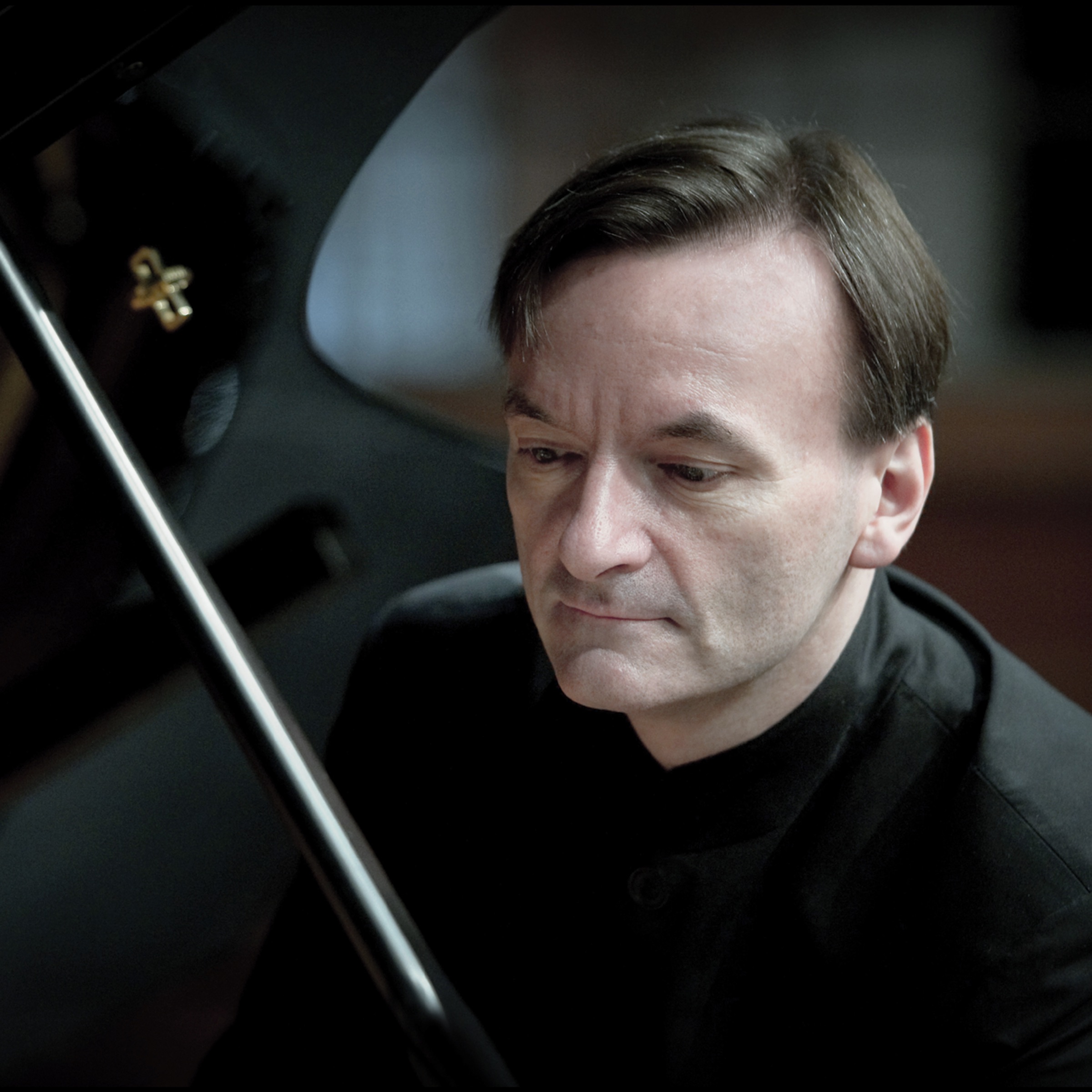 Stephen Hough portrait