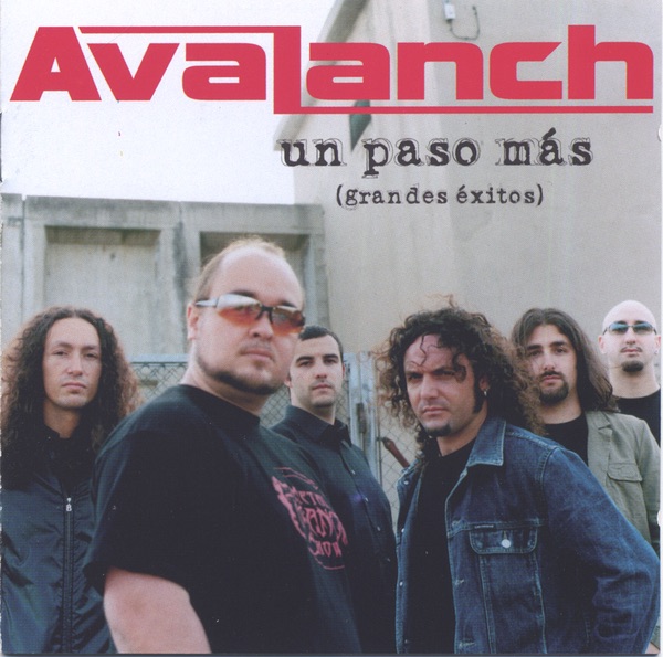 Un Paso Más (grandes Éxitos) album cover