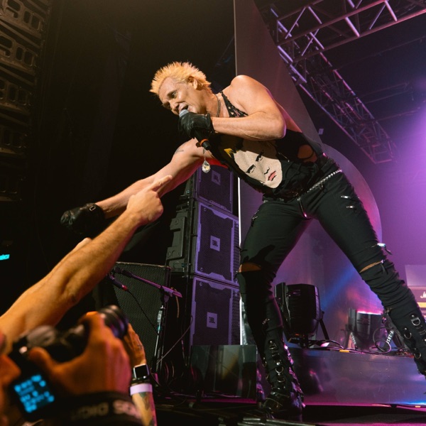 Humanos / Garota de Berlim (Ao Vivo) - Single album cover