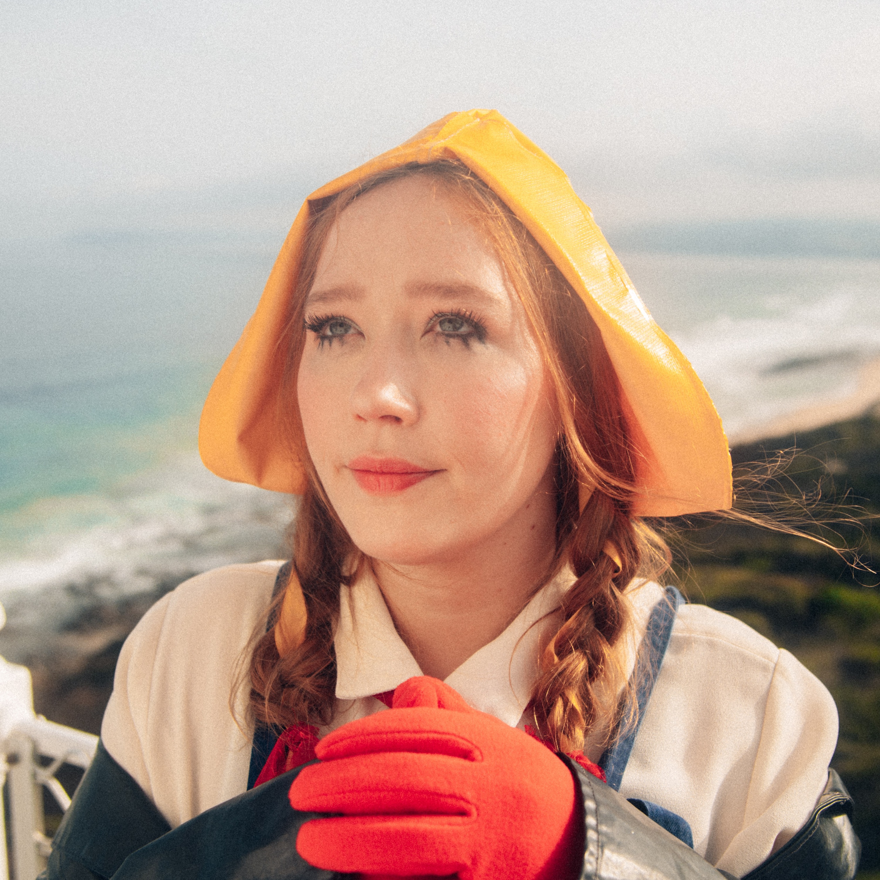 Julia Jacklin Portrait