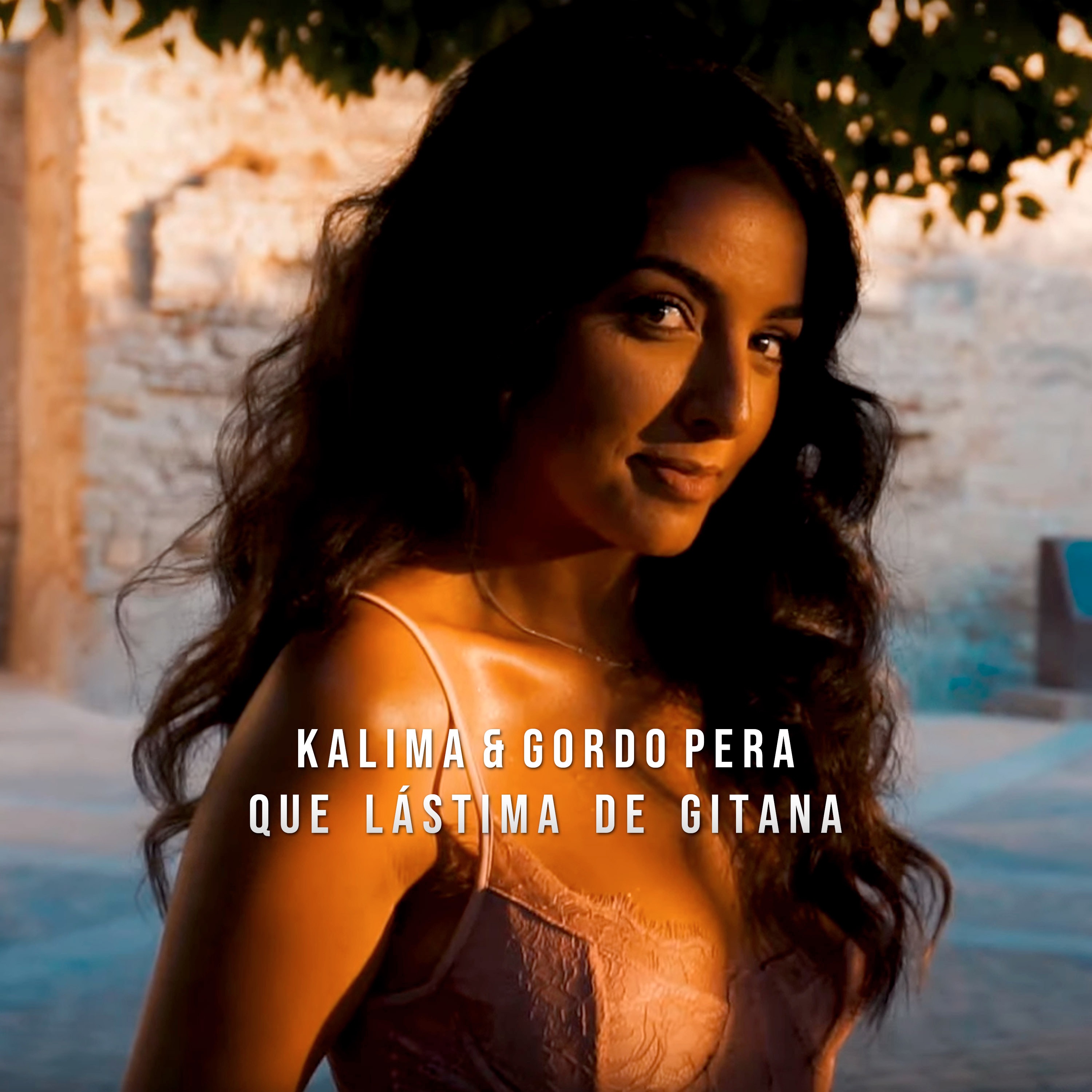 Que lástima de gitana - Single album cover