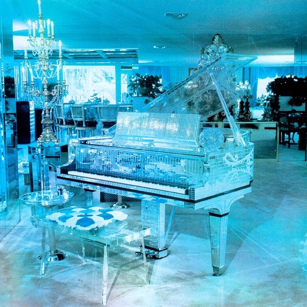 Plays Liberace album cover