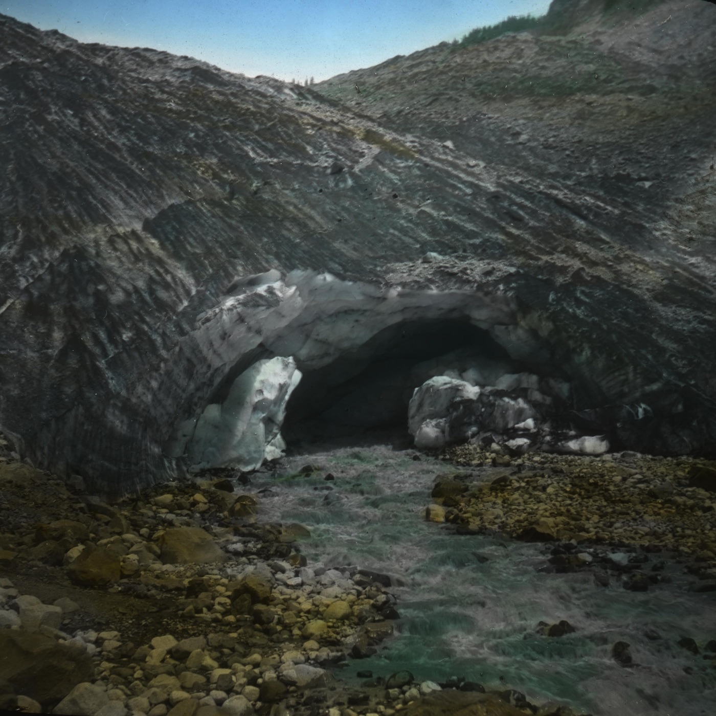 Cold Traps album cover