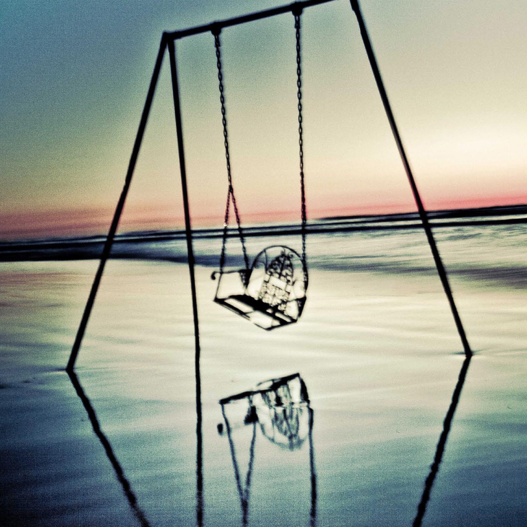 TRACES BEST OF 2005-2009 album cover