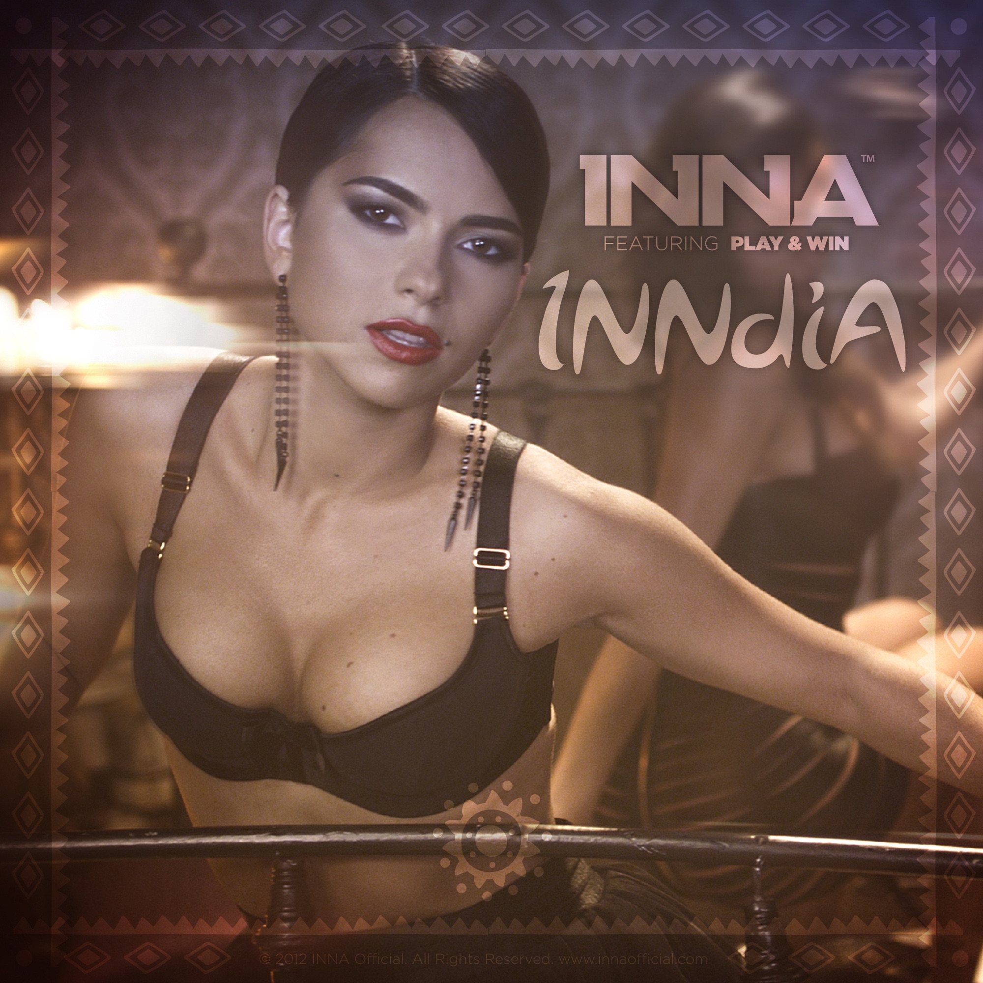INNdiA (feat. Play & Win) - Single album cover