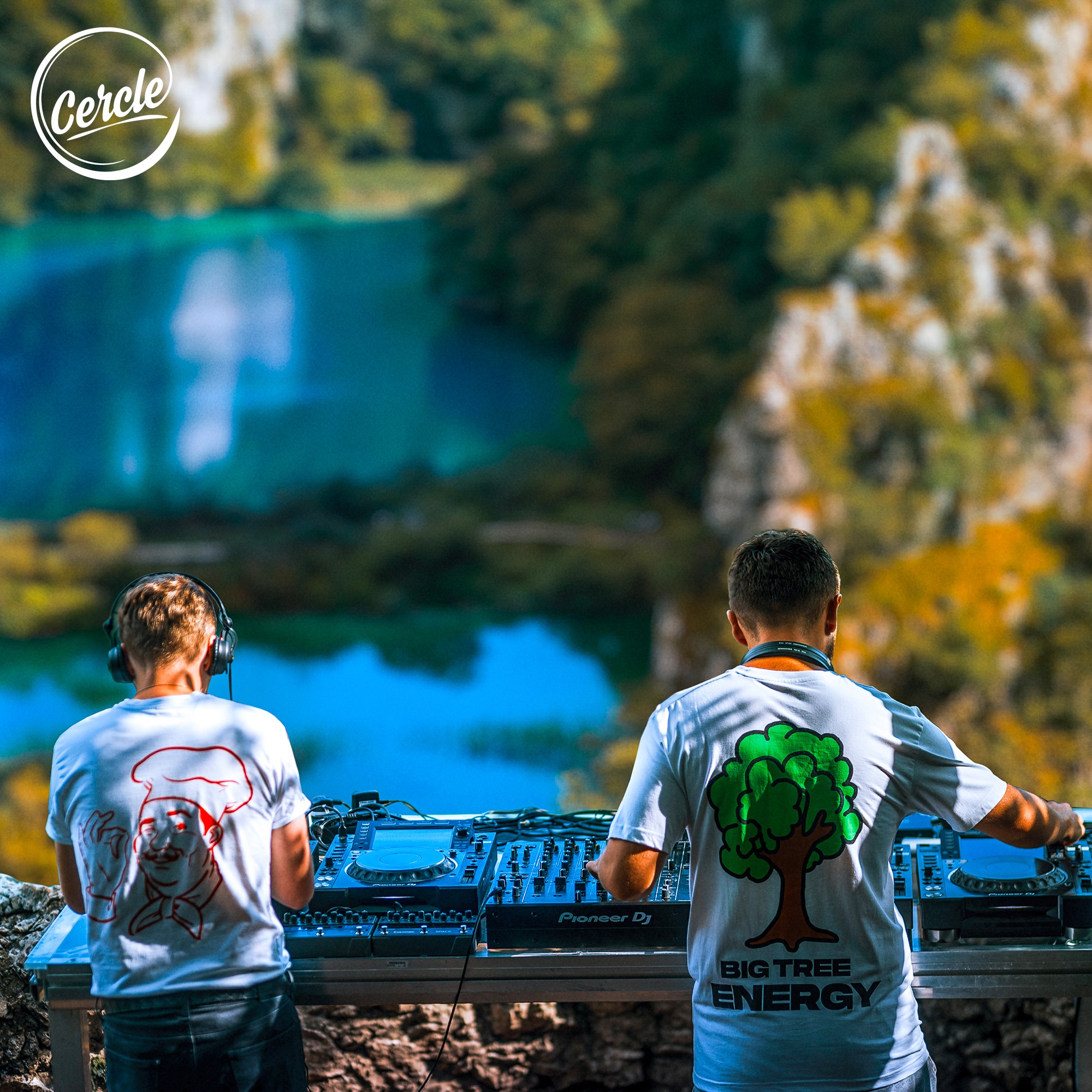 Cercle: Disclosure at Plitvice Lakes National Park in Croatia (DJ Mix) album cover