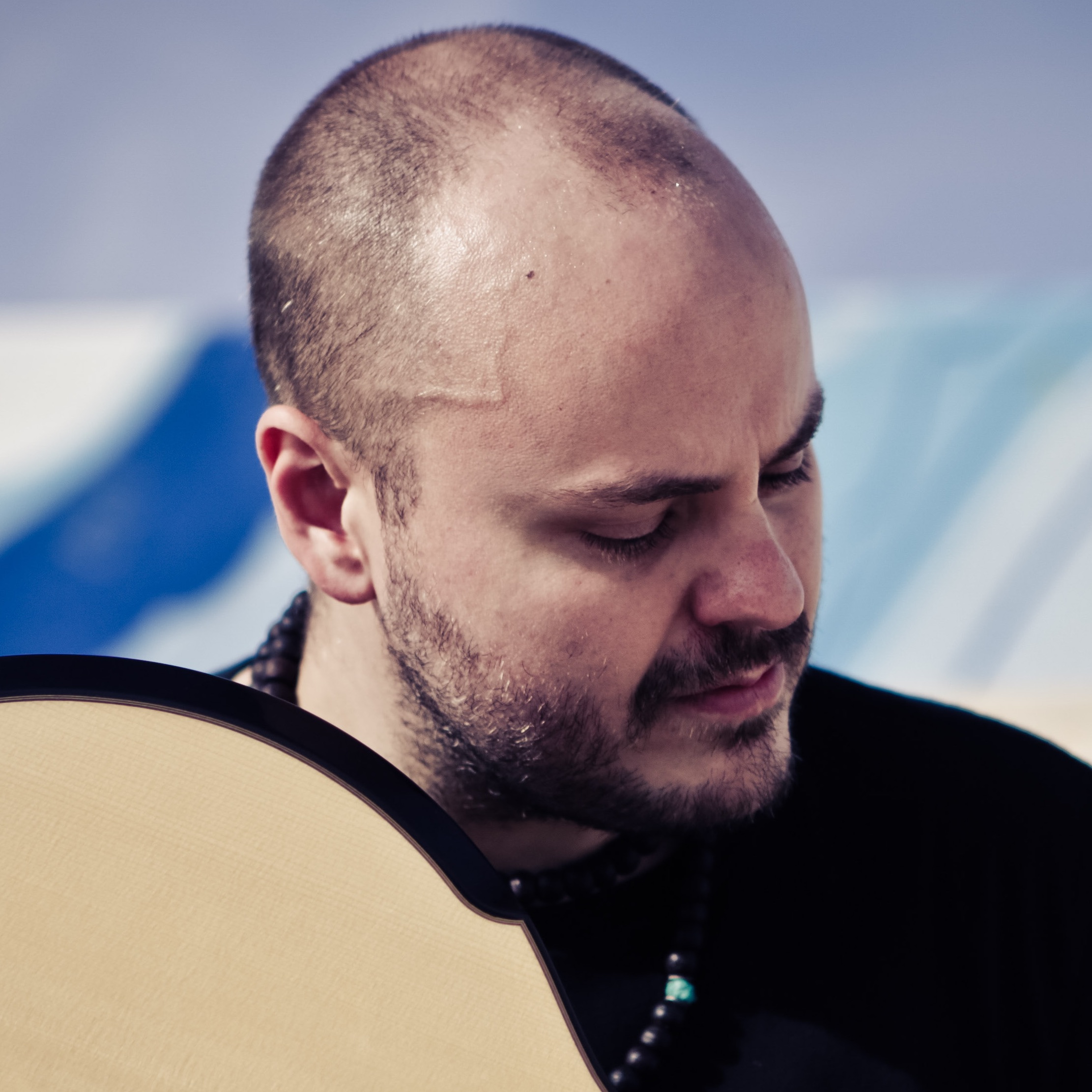 Andy McKee Portrait